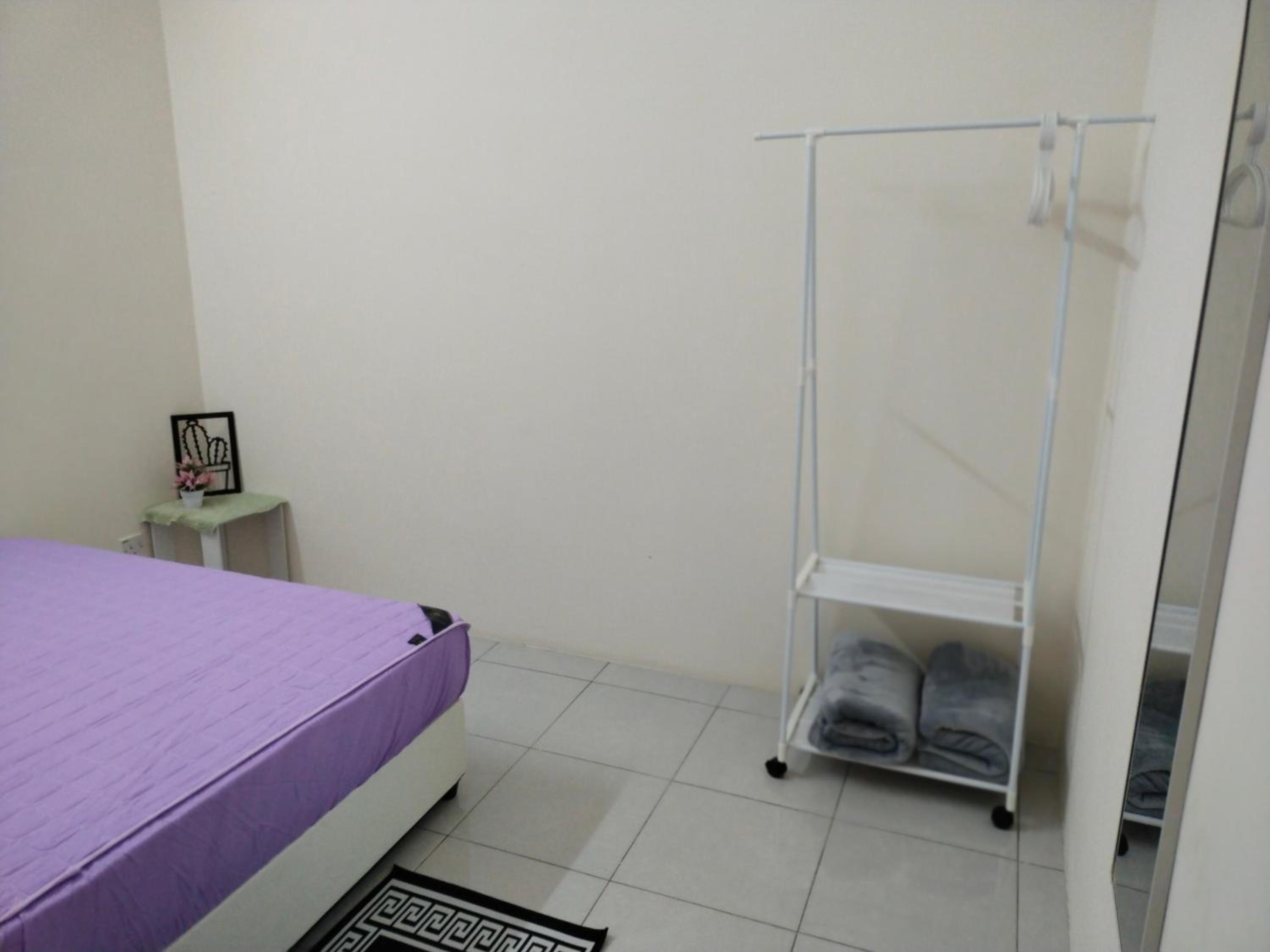 Three-Bedroom House photo 3