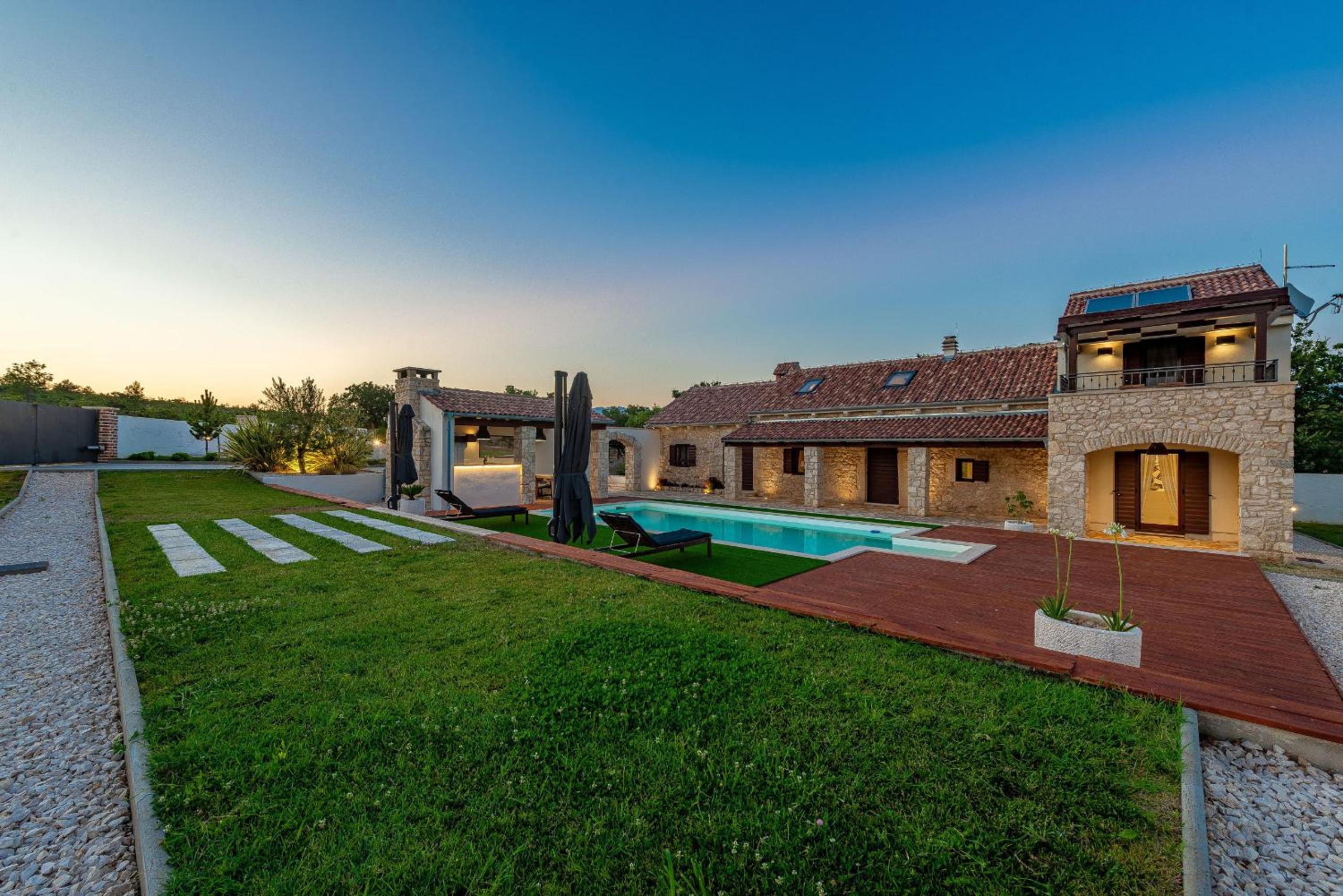 Villa with Private Pool photo 2