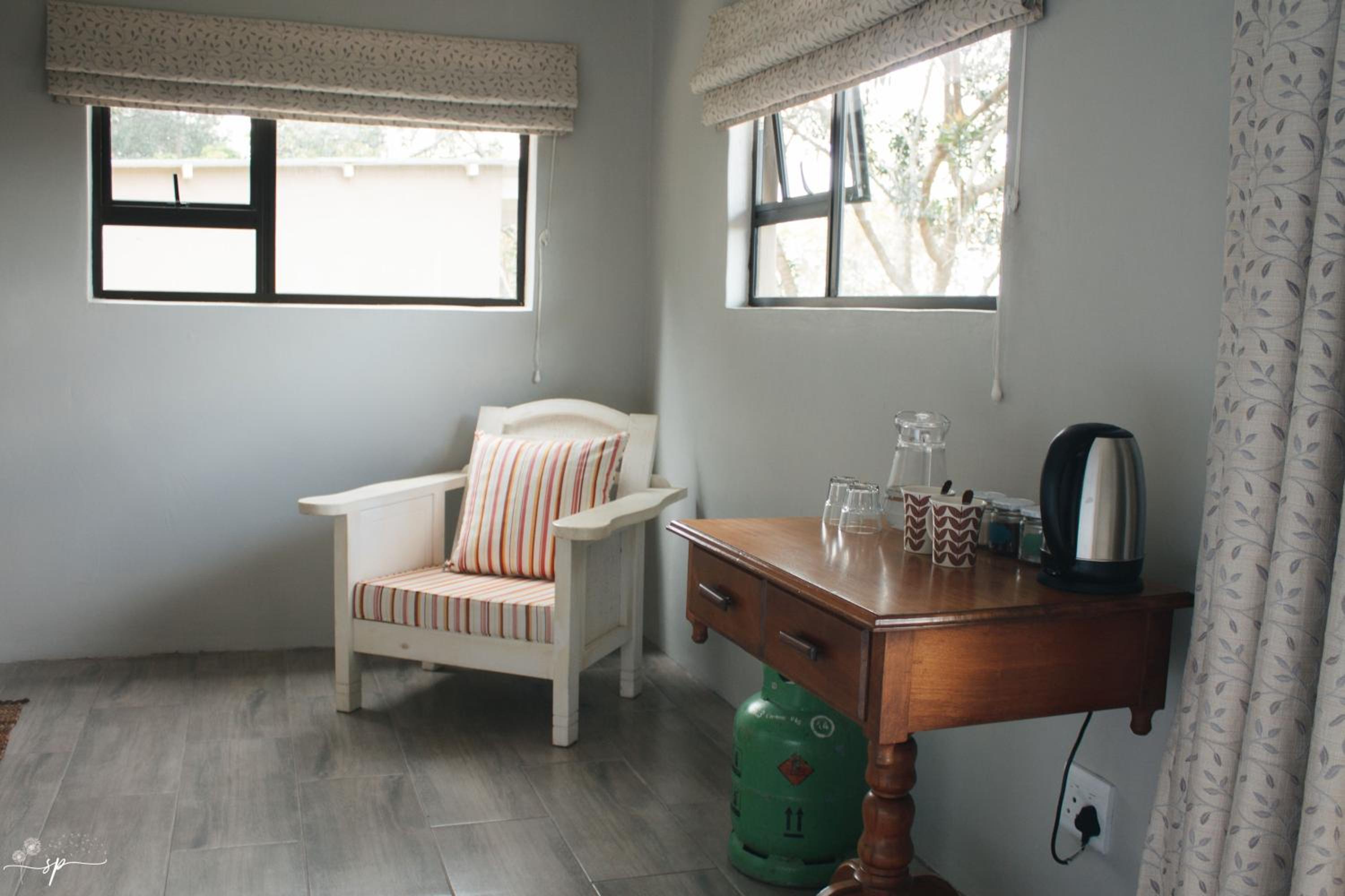 Basic Suite photo 3