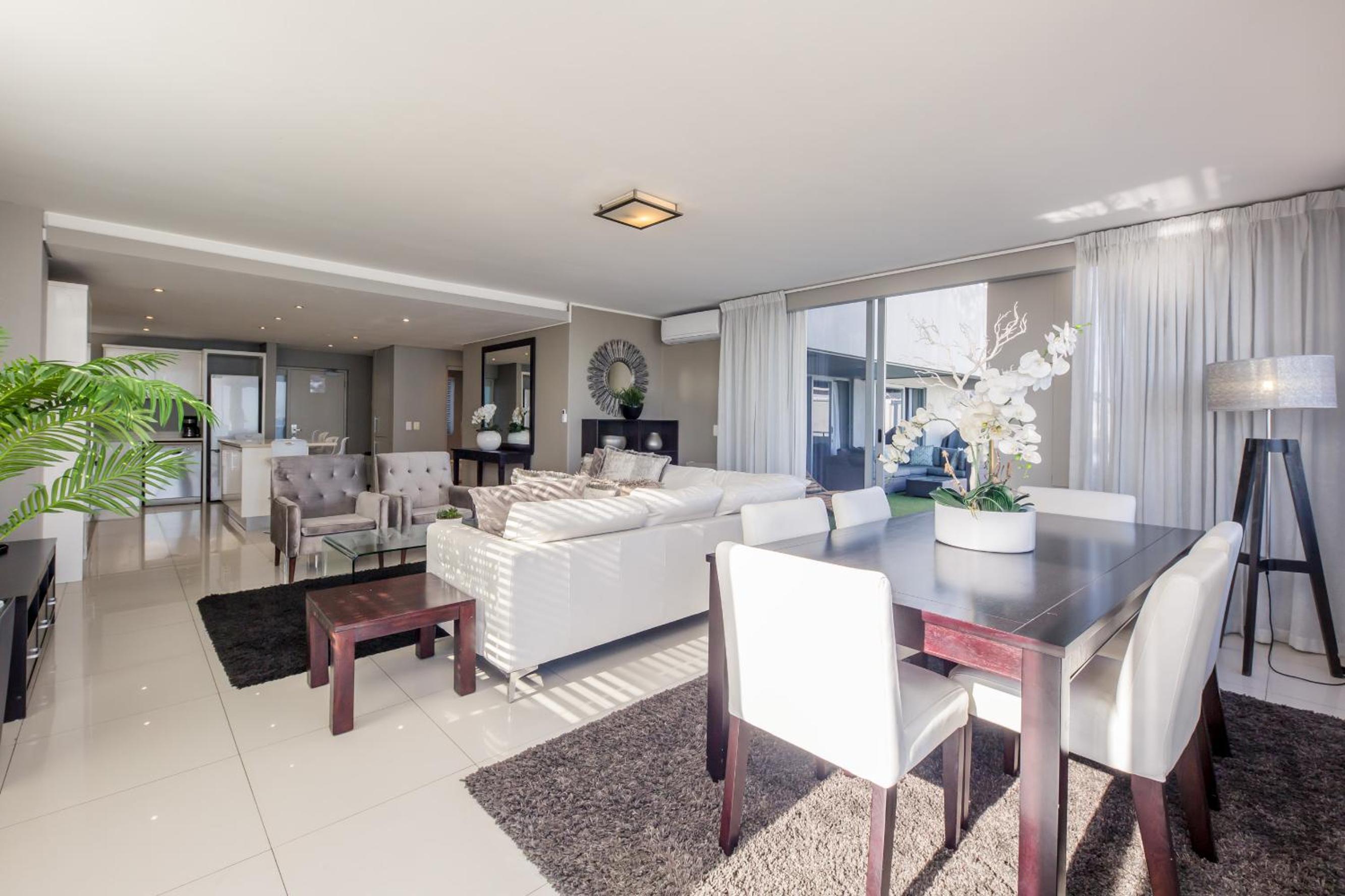 Executive Apartment photo 1