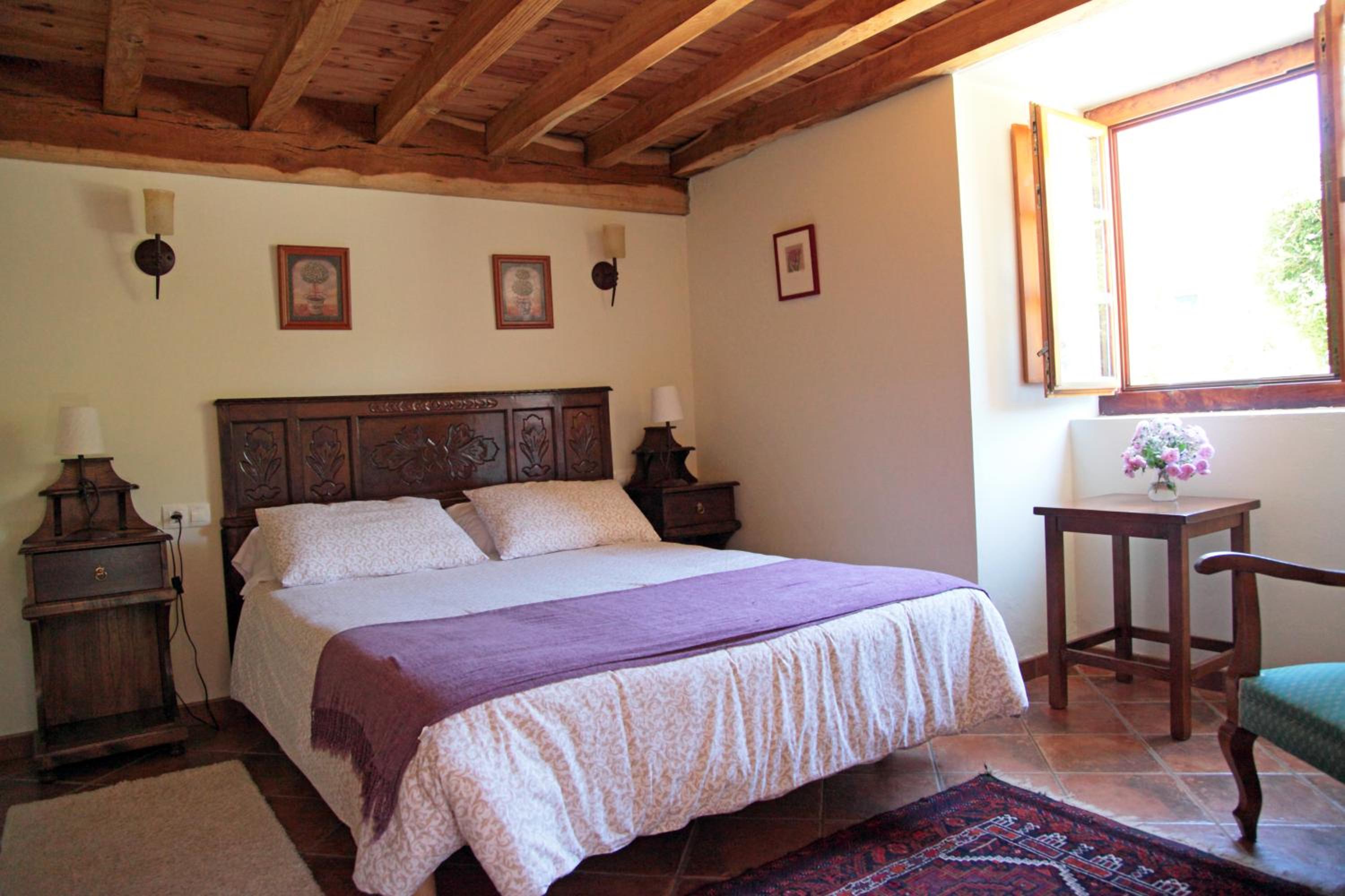Double Room - Photo 3