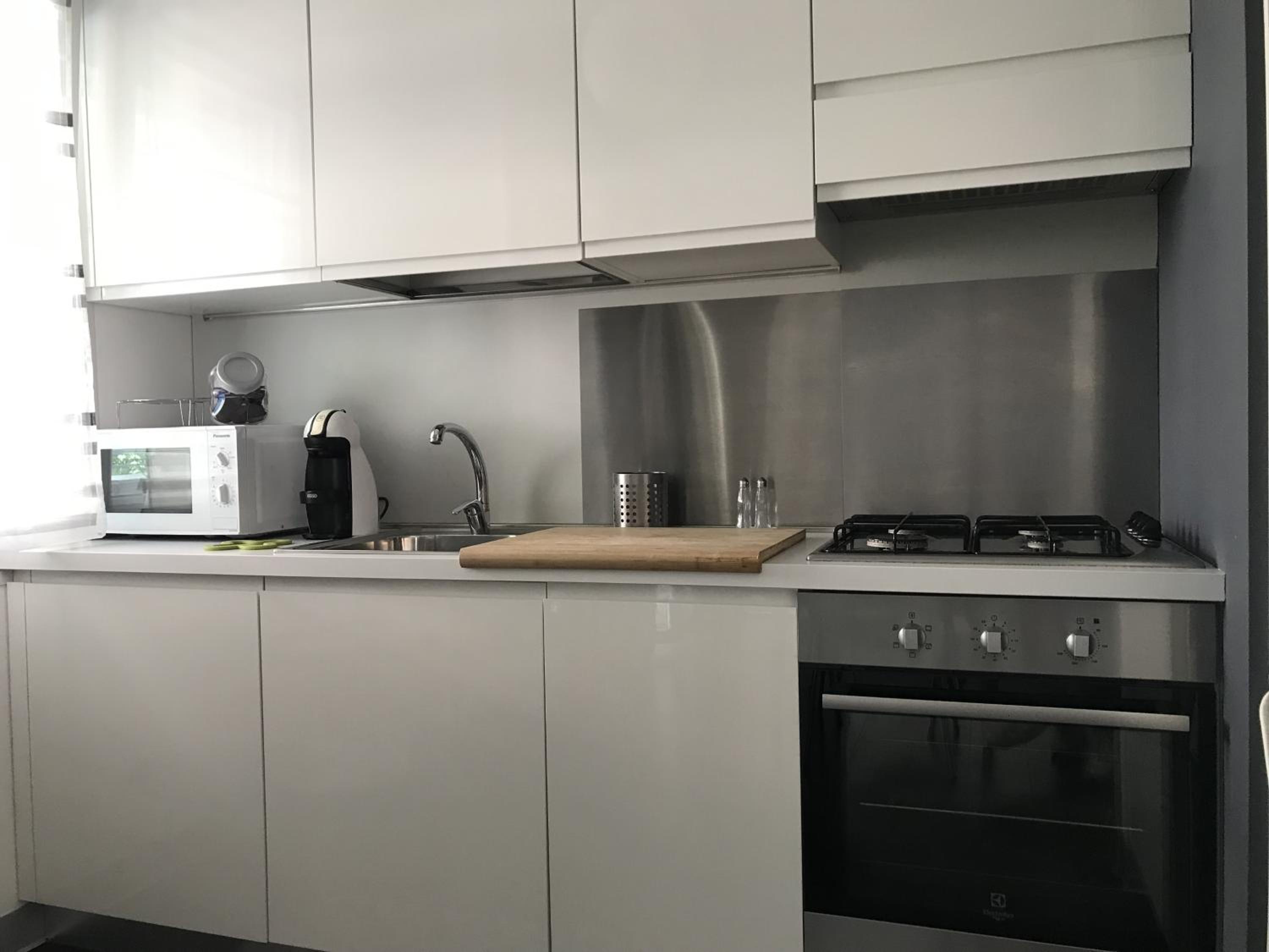 Apartment with Terrace - Photo 7
