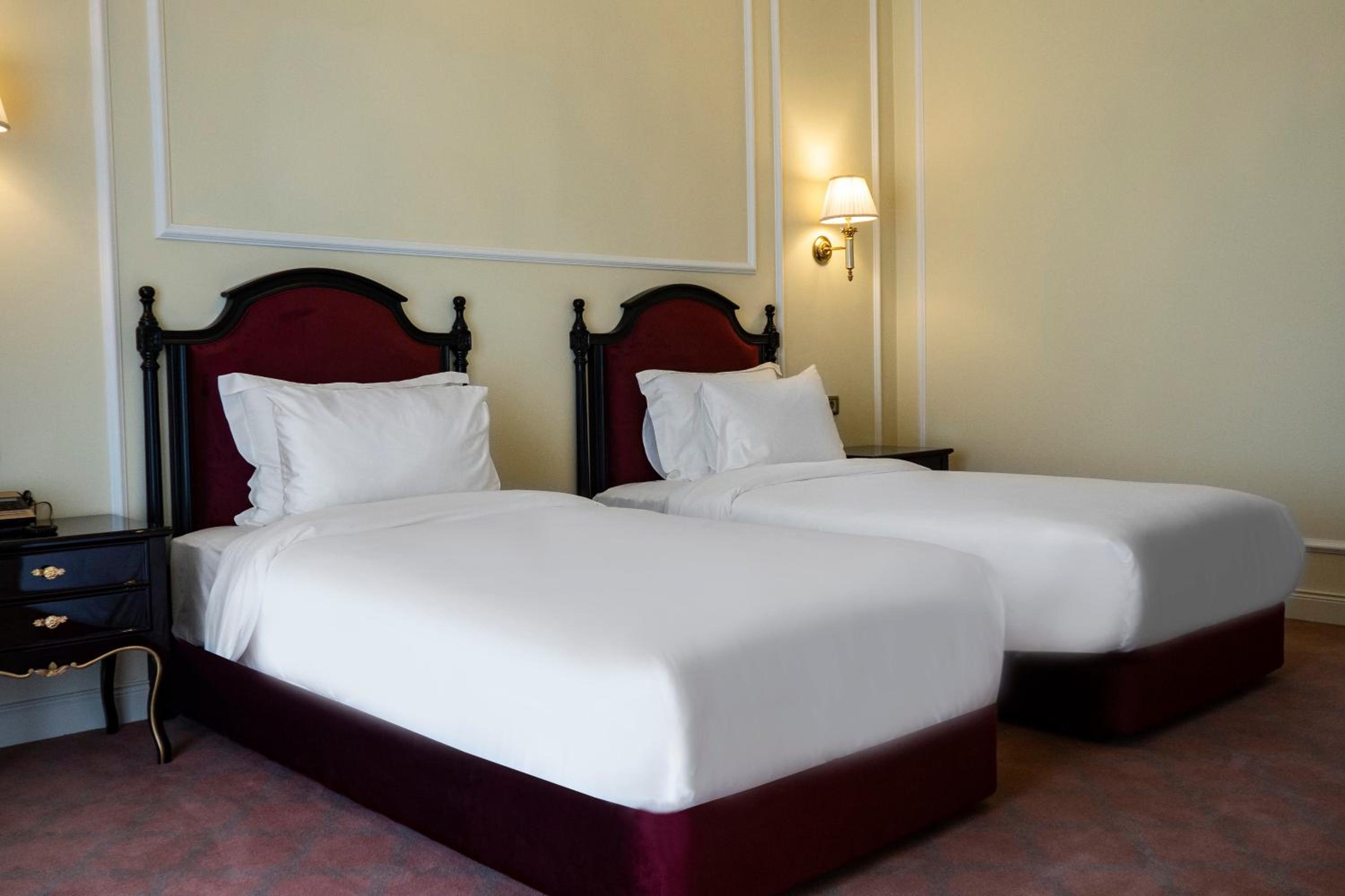 Deluxe Twin Room - Photo 1