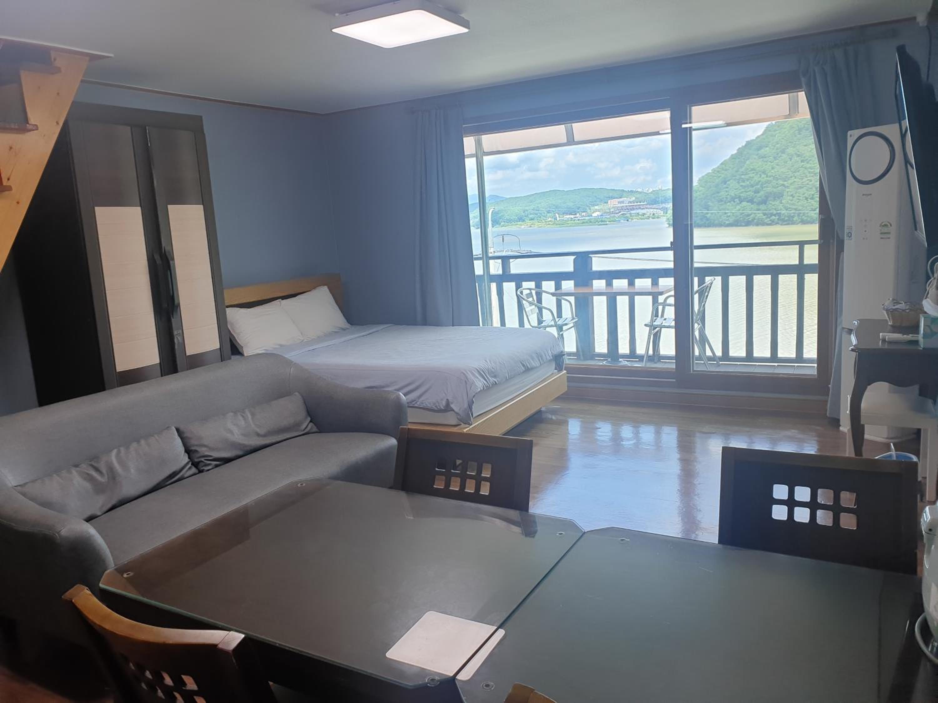 One-Bedroom House