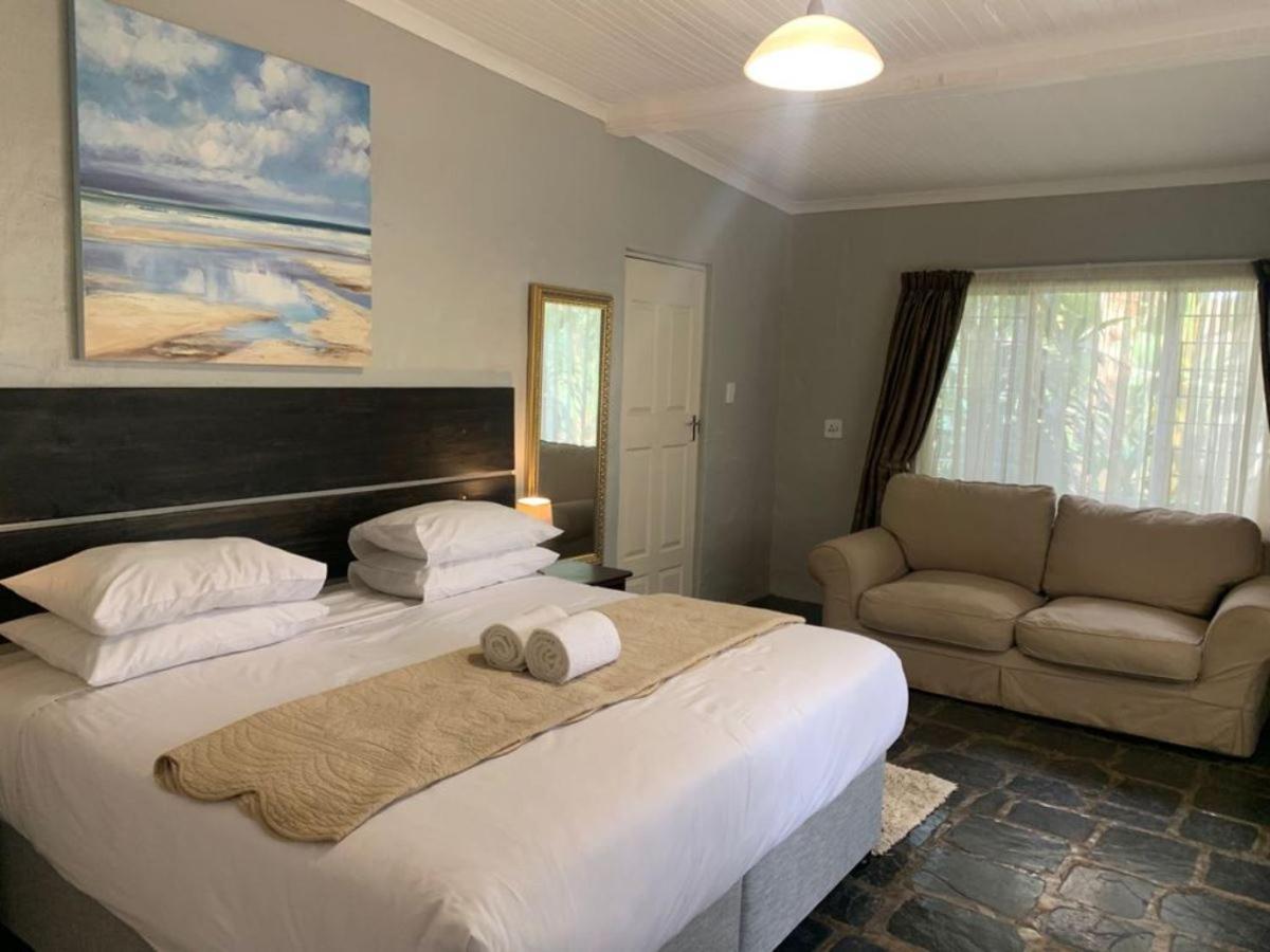 Standard Double Room photo 1