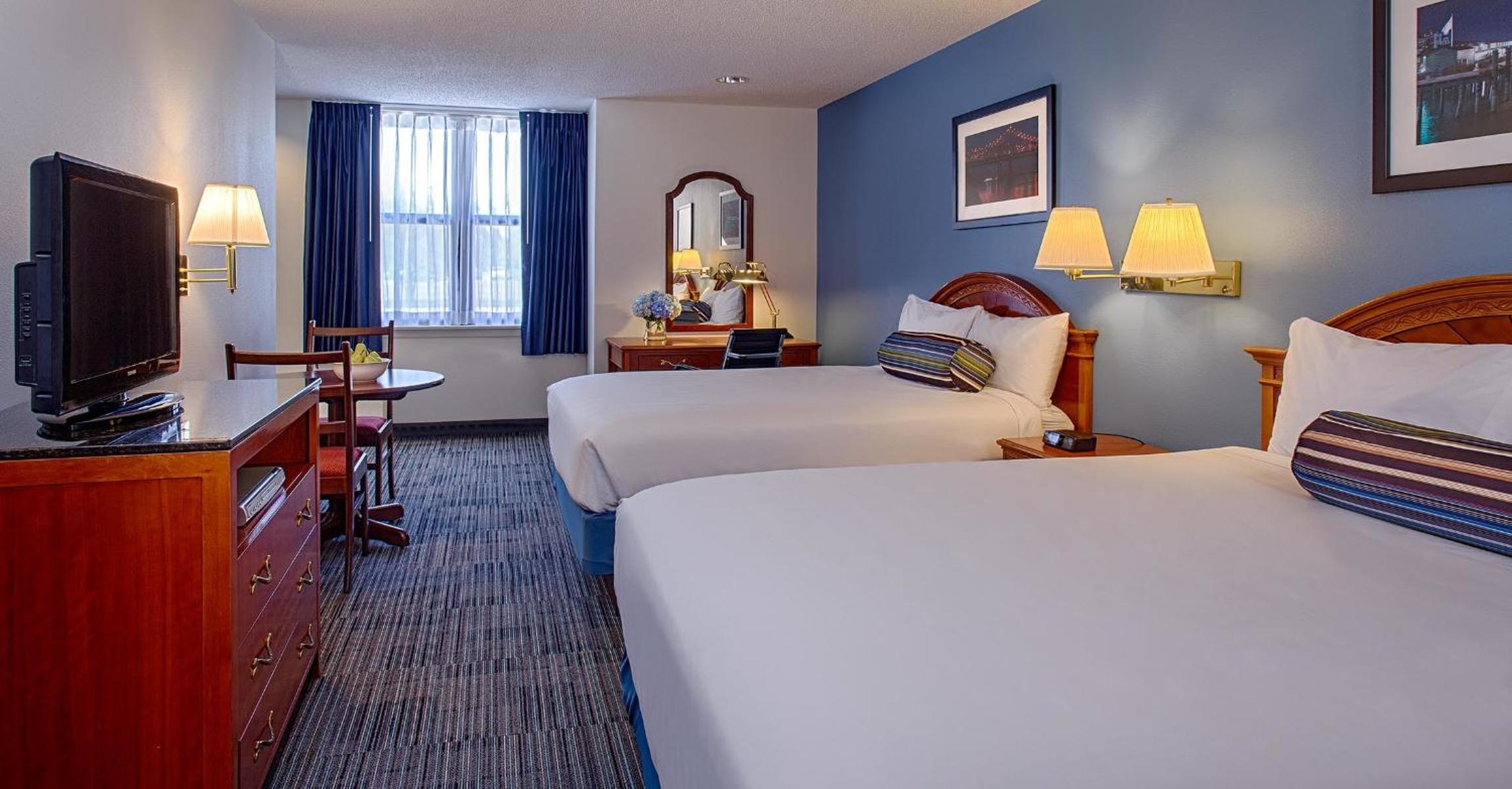 Queen Room with Two Queen Beds - Photo 1