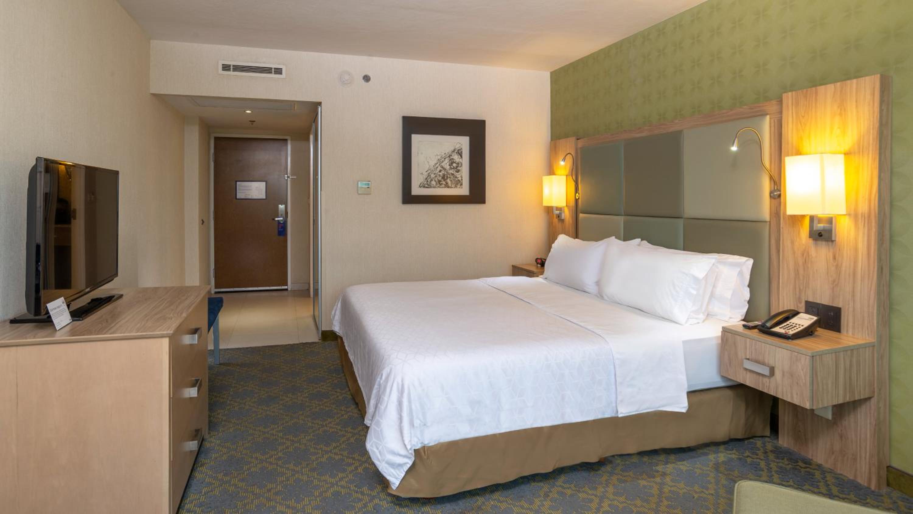 Standard King Room
