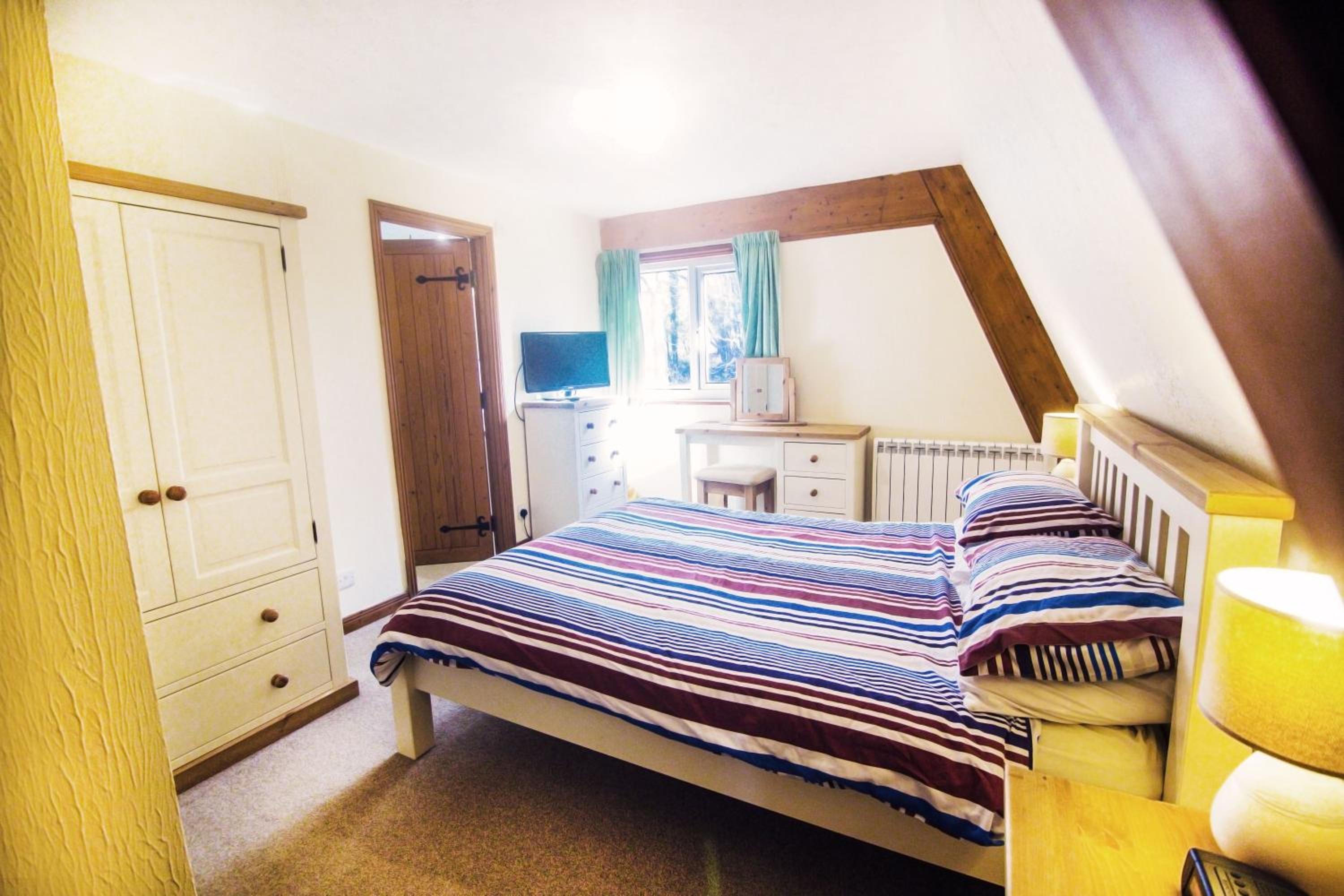 Three-Bedroom House photo 1