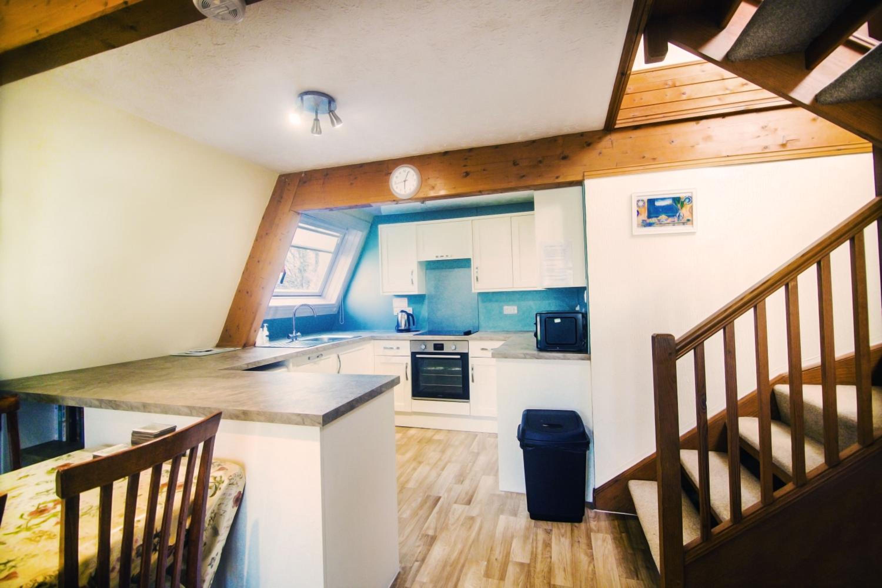 Three-Bedroom House photo 3
