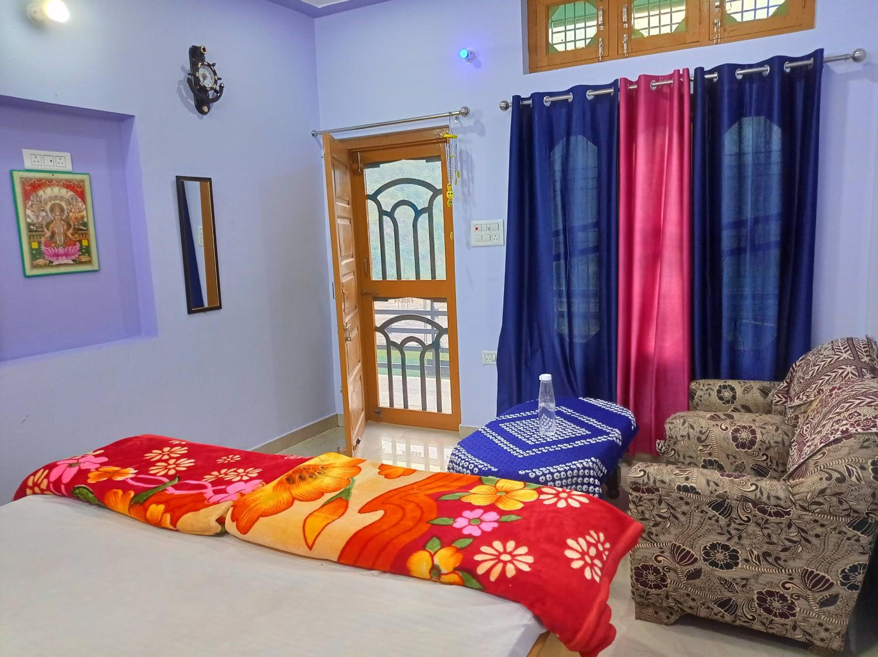 Double Room with Balcony photo 2