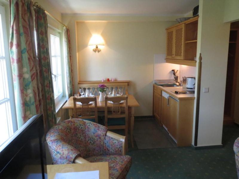 One-Bedroom Apartment - Zehlendorf photo 2