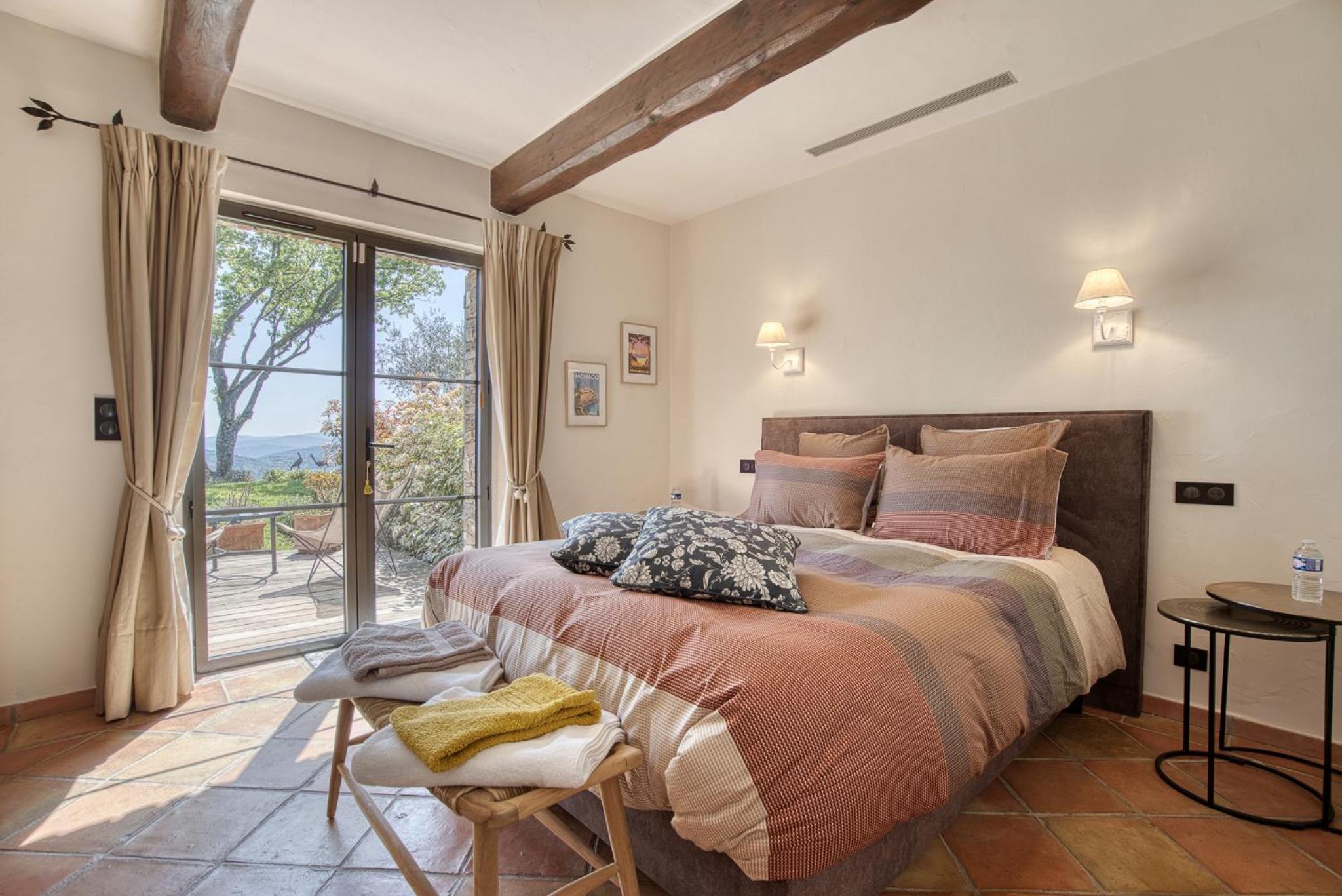 Queen Room with Sea View photo 1