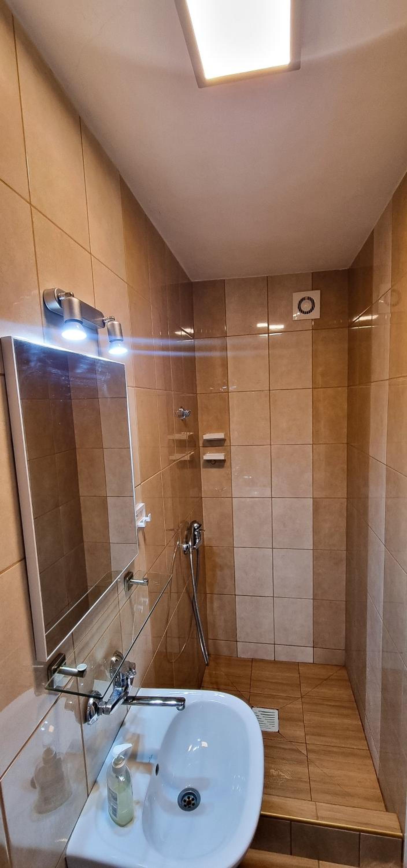 Single Room photo 2