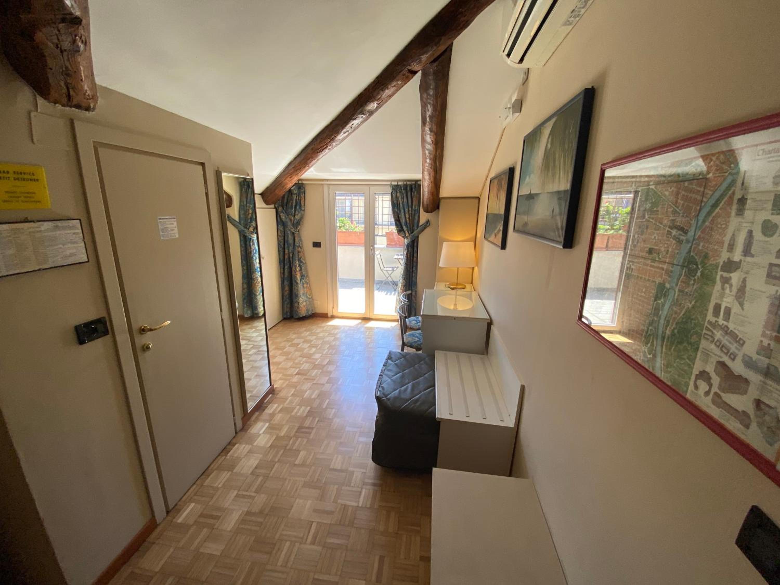 Family Room -Attic with Terrace - Photo 1