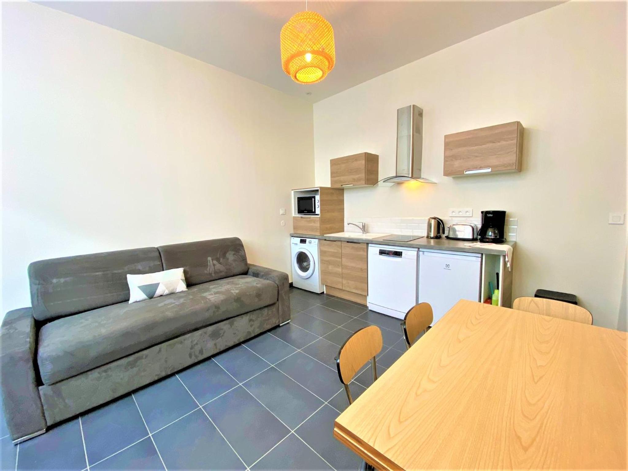Apartment - Ground Floor - Photo 6