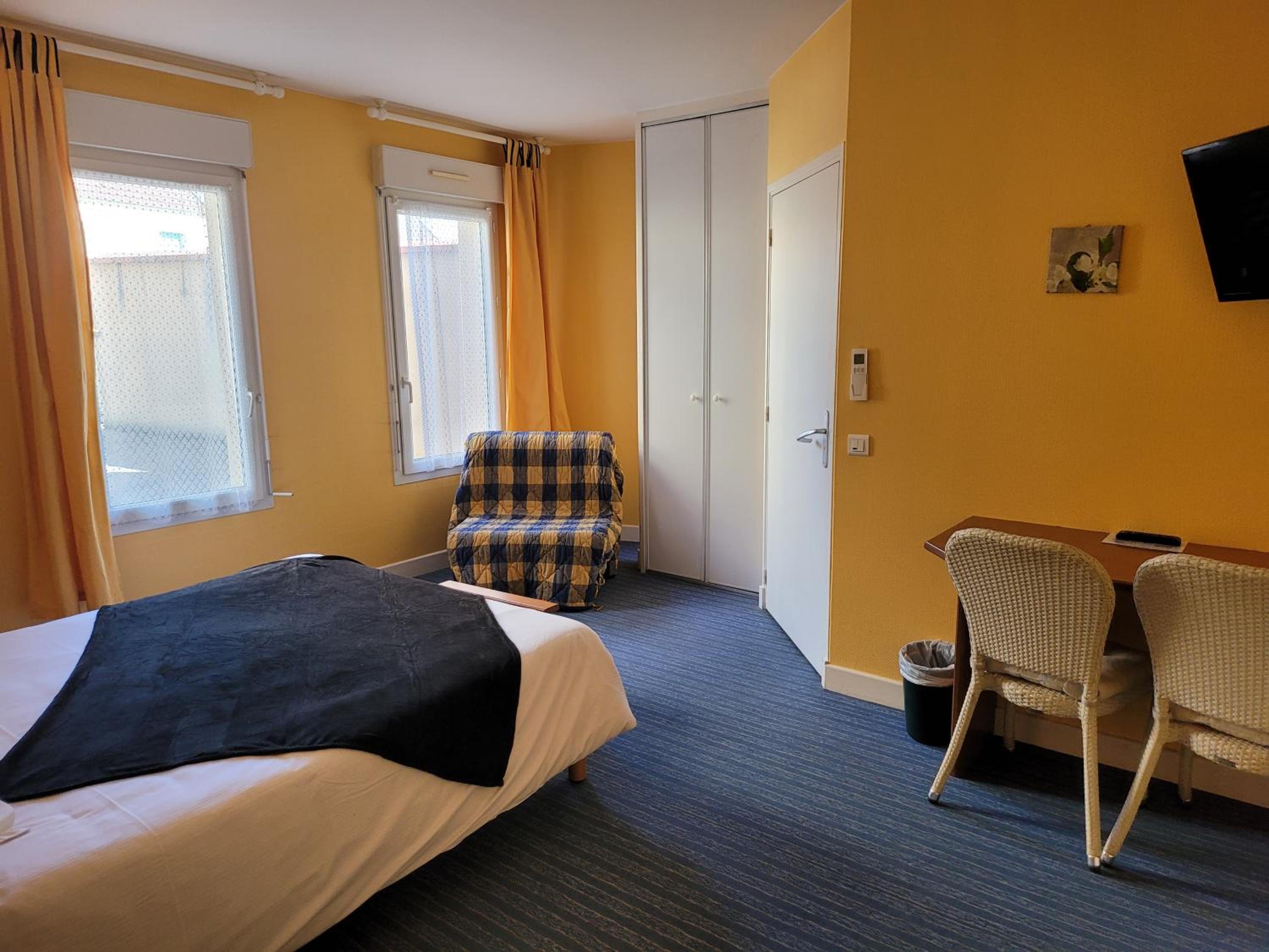 Comfort Triple Room - Photo 2