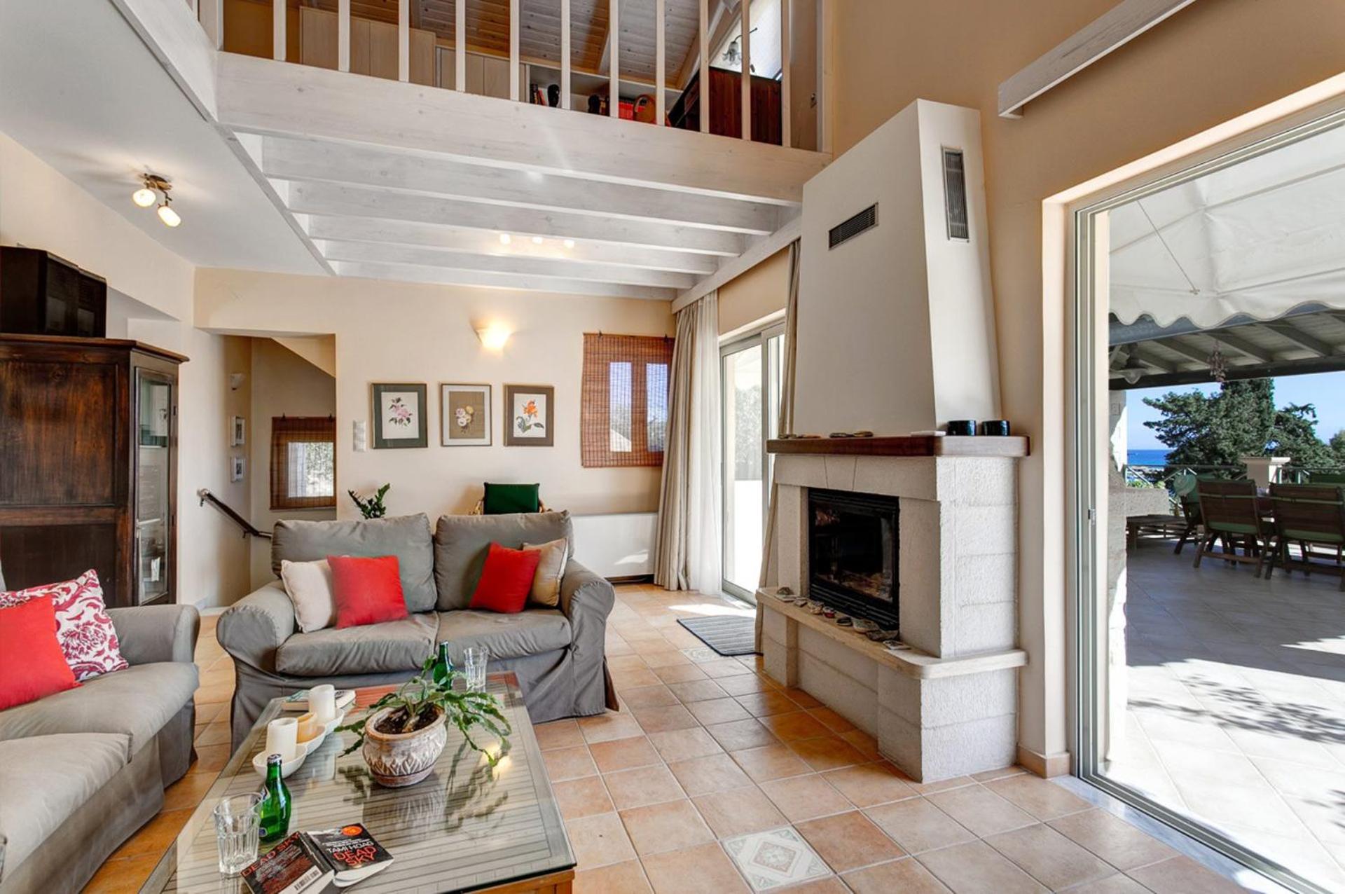 Villa photo 1