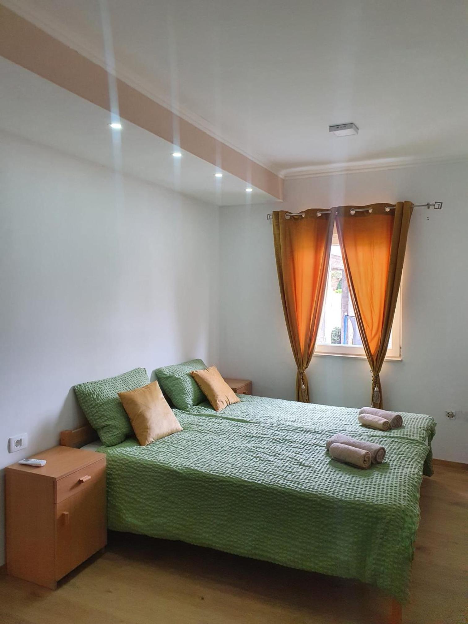 Studio Apartment photo 1