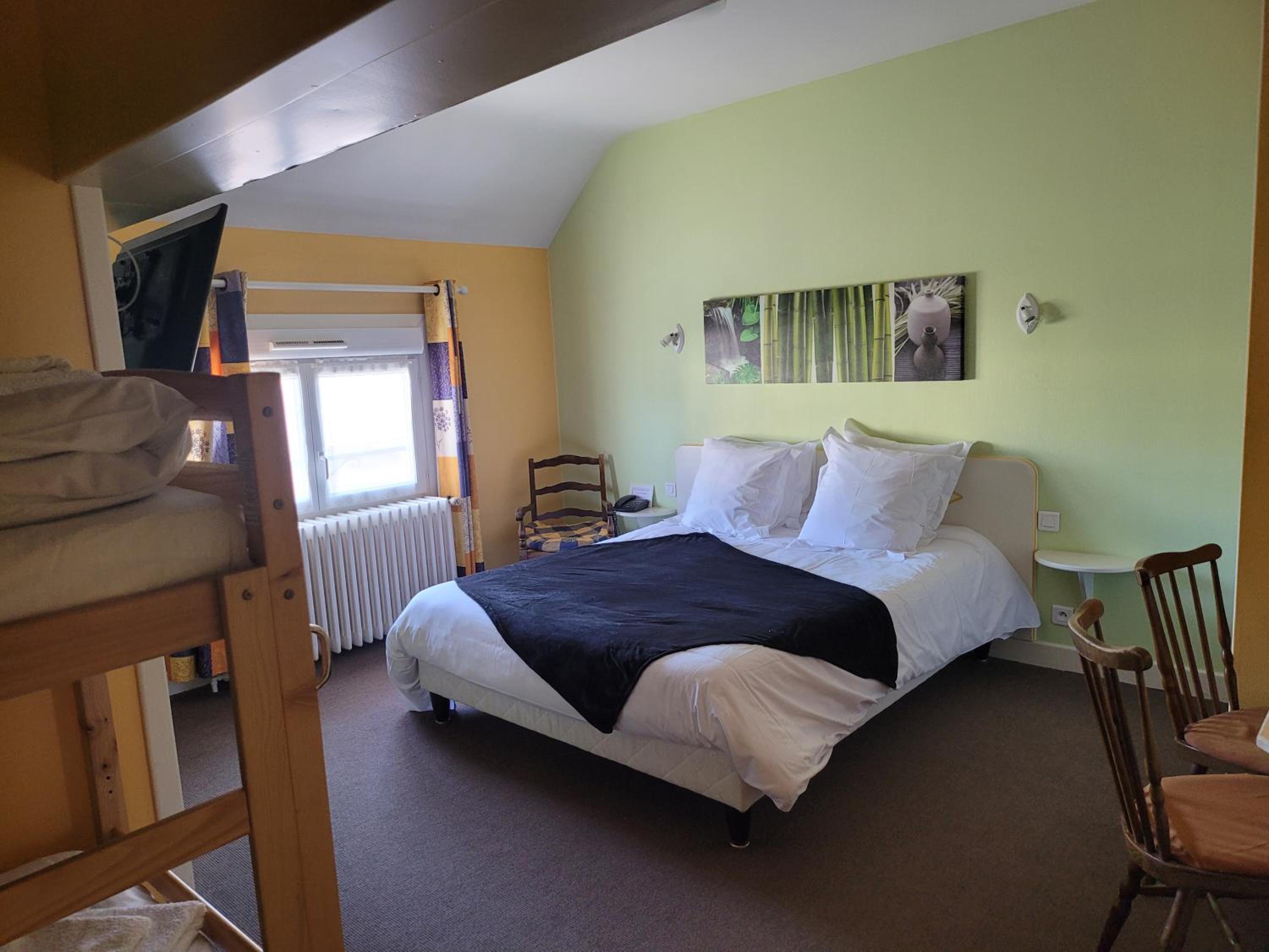 Comfort Quadruple Room - Photo 2