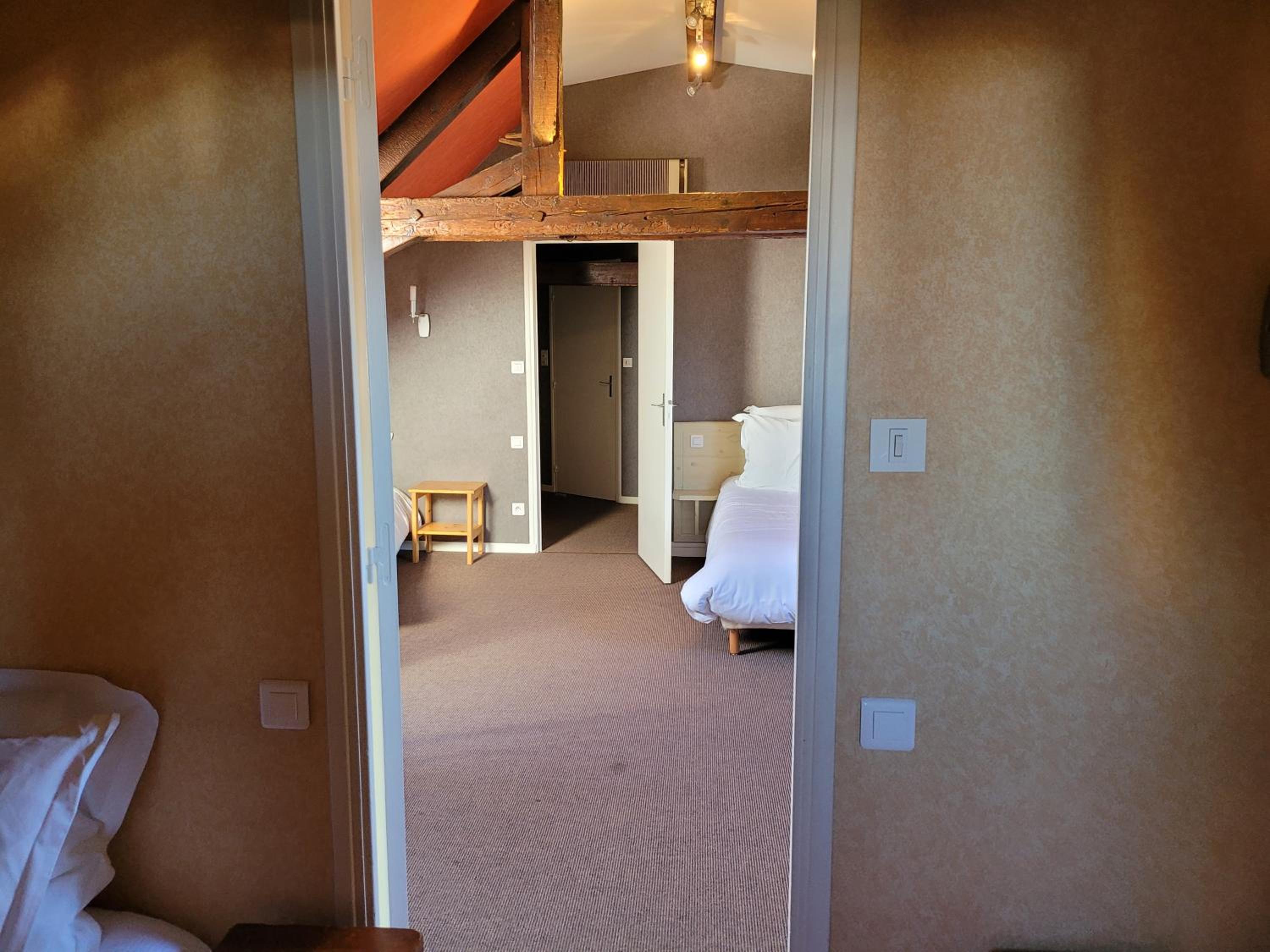Family Room with Bathroom - Photo 4