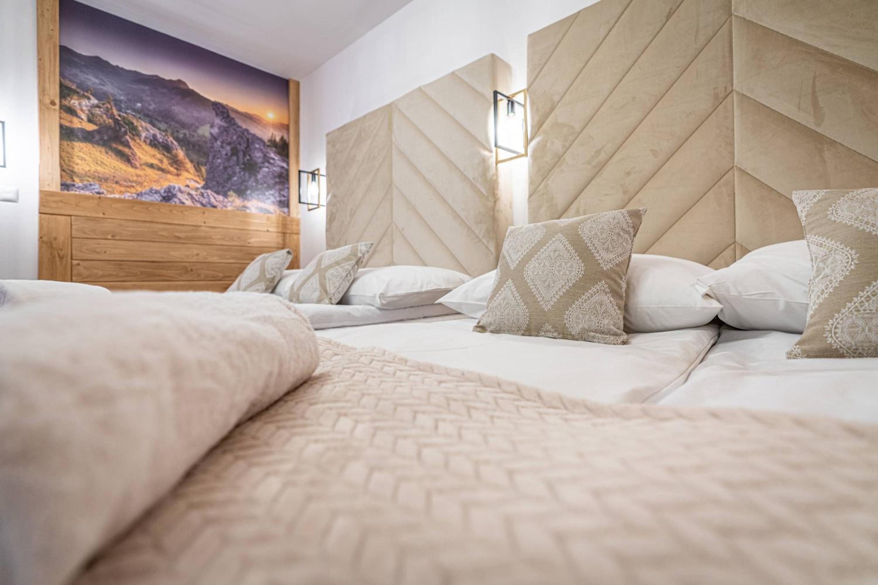 Luxury Quadruple Room photo 1