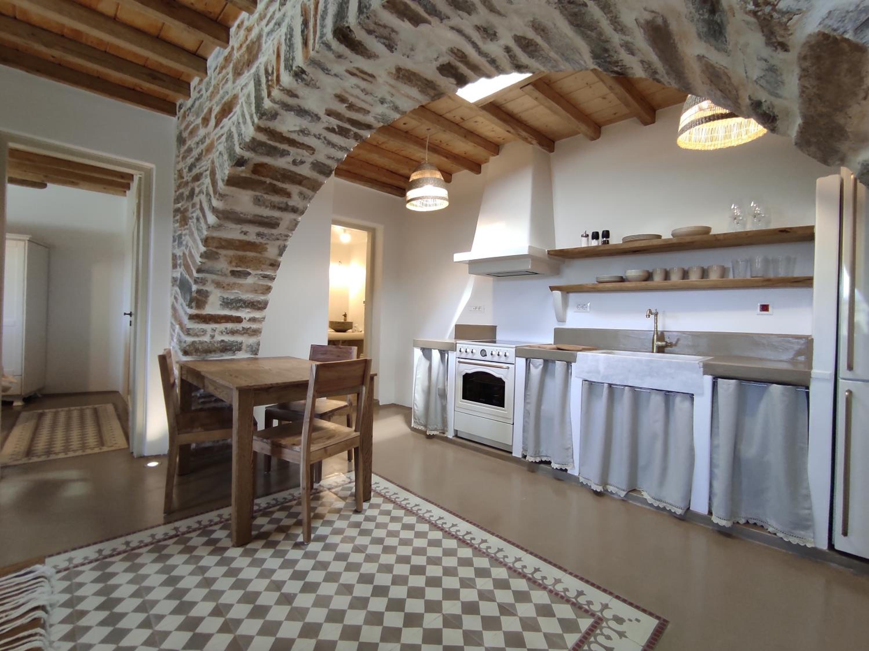 One-Bedroom House - Photo 21
