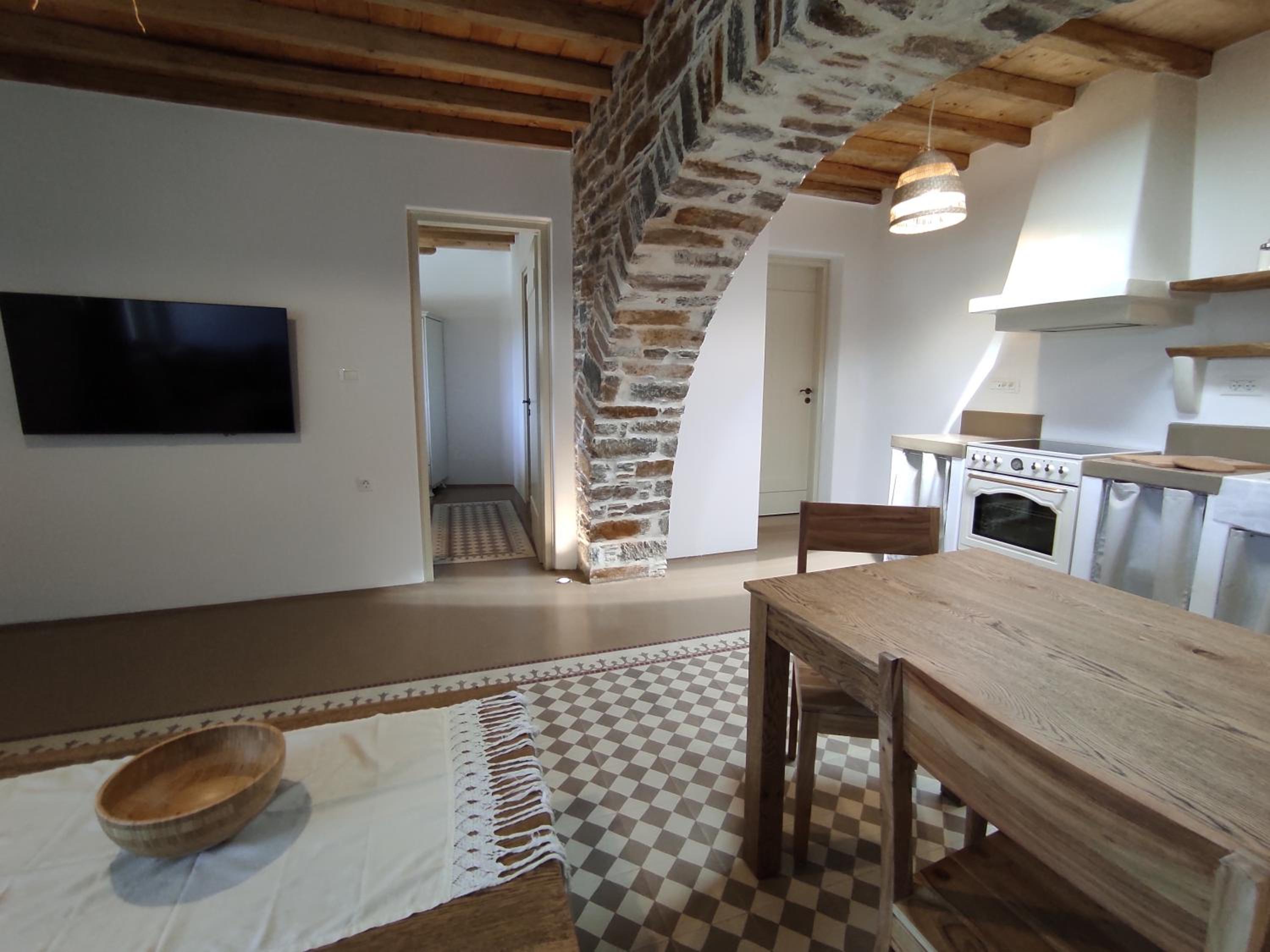One-Bedroom House - Photo 15