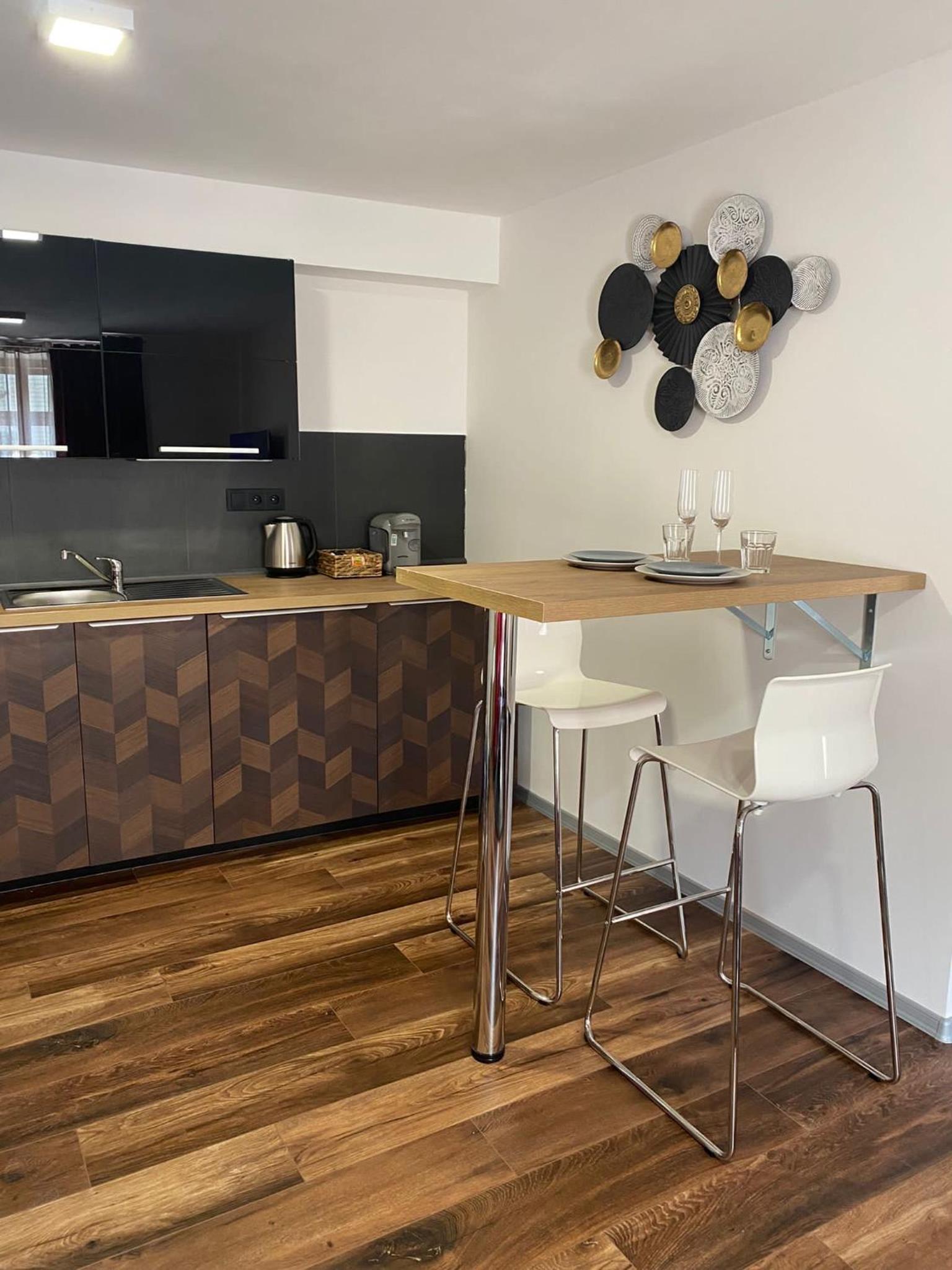 One-Bedroom Apartment - Photo 16