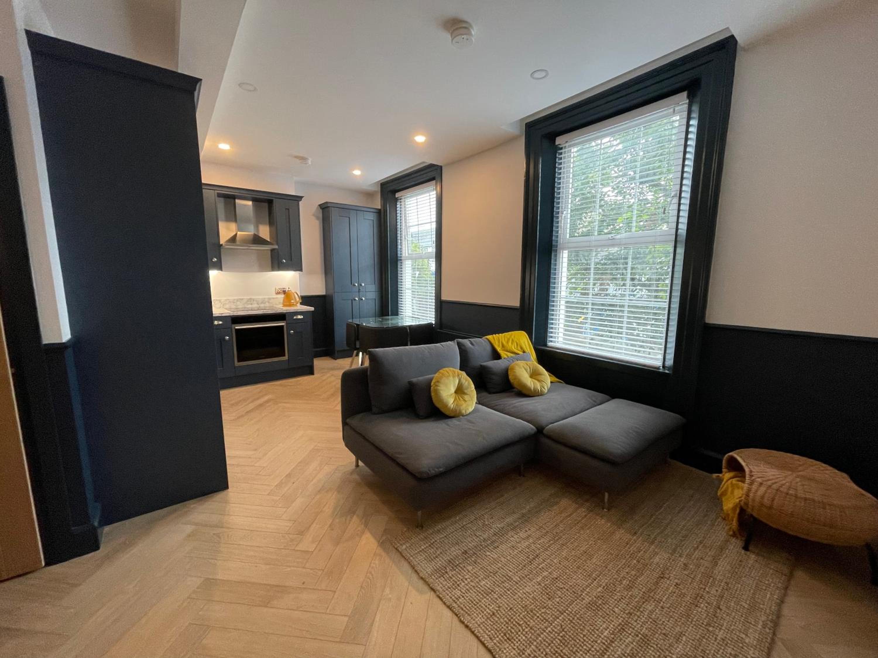 Deluxe Apartment - Photo 16