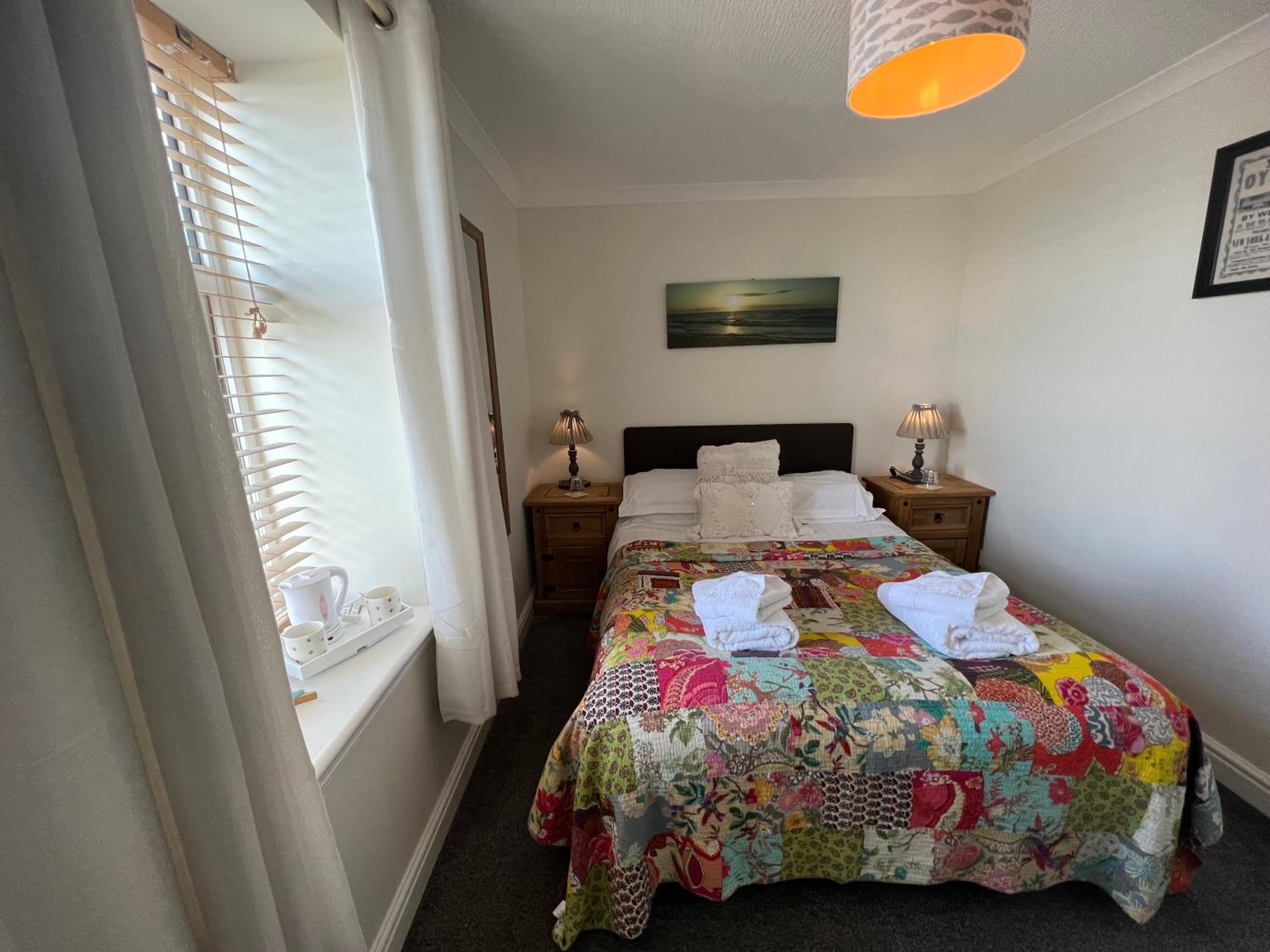 Double Room with Private Bathroom photo 2