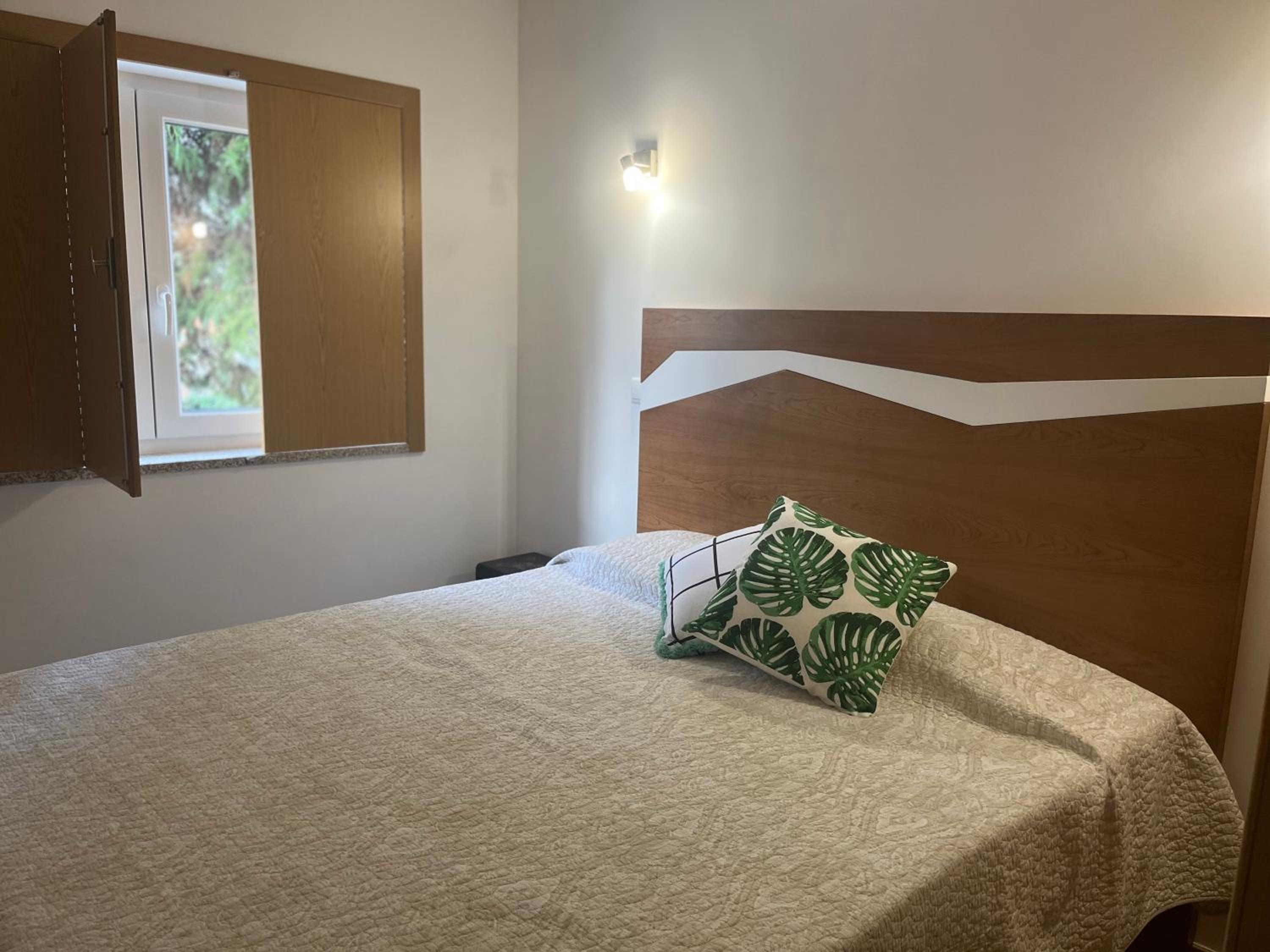 One-Bedroom Apartment - Photo 16