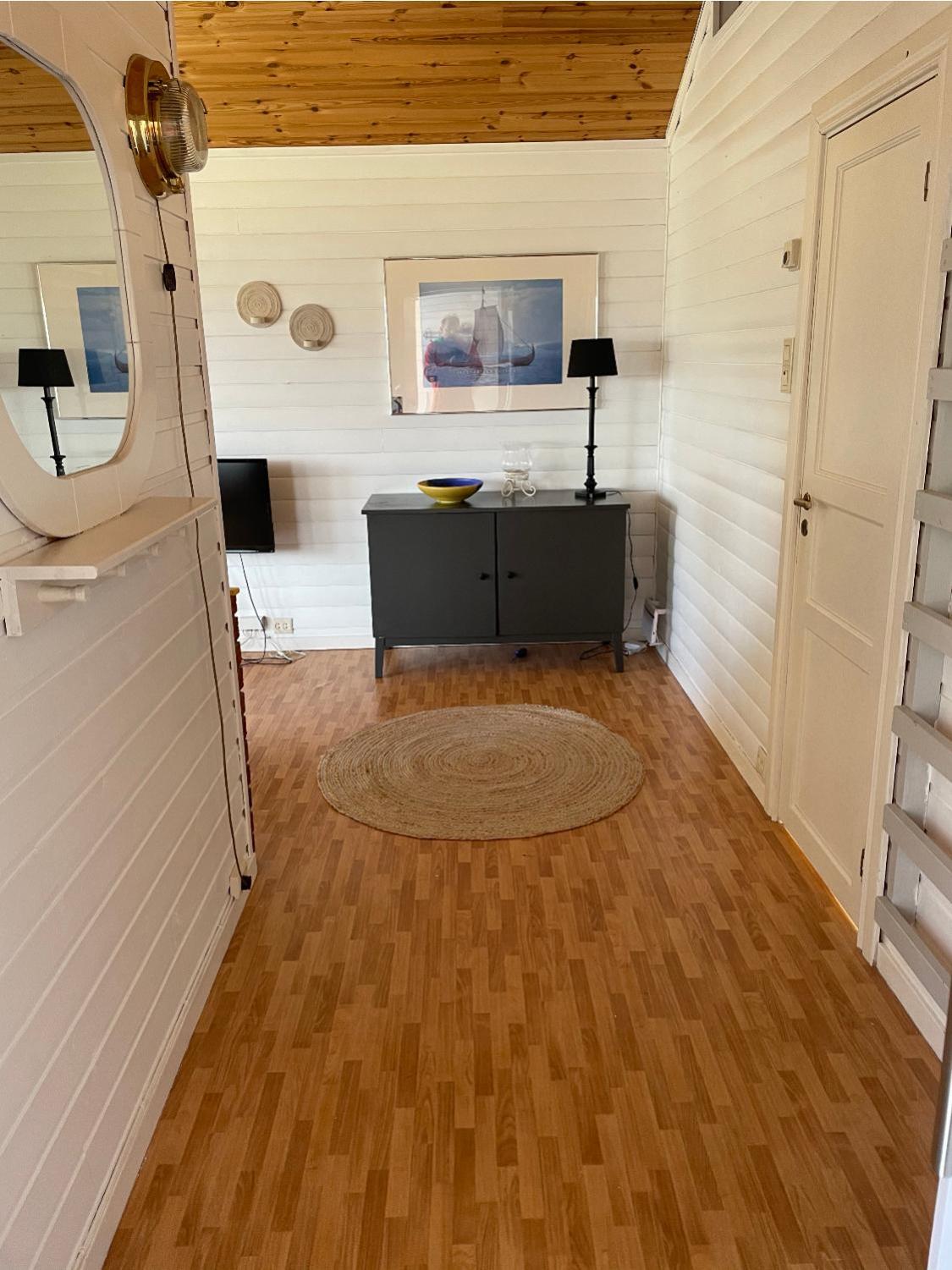 Two-Bedroom House - Photo 14