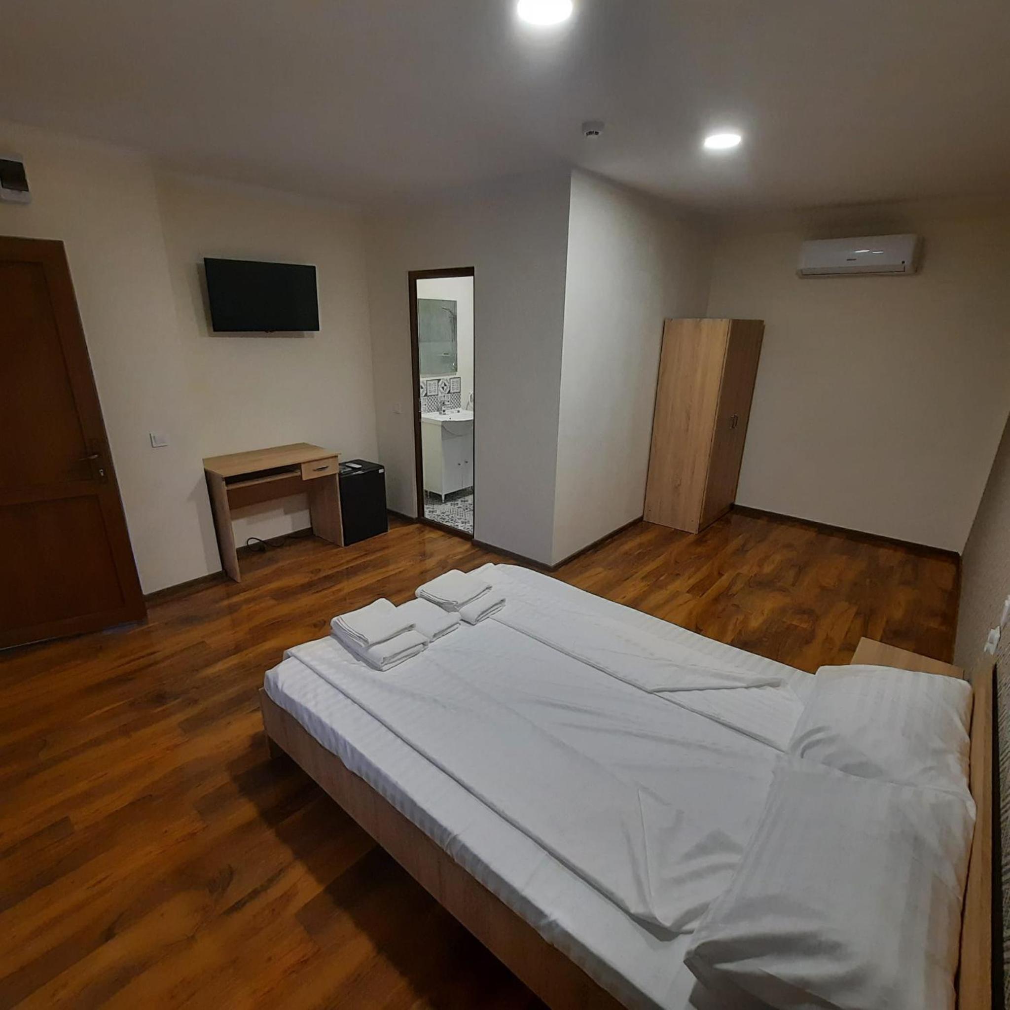Double Room photo 3