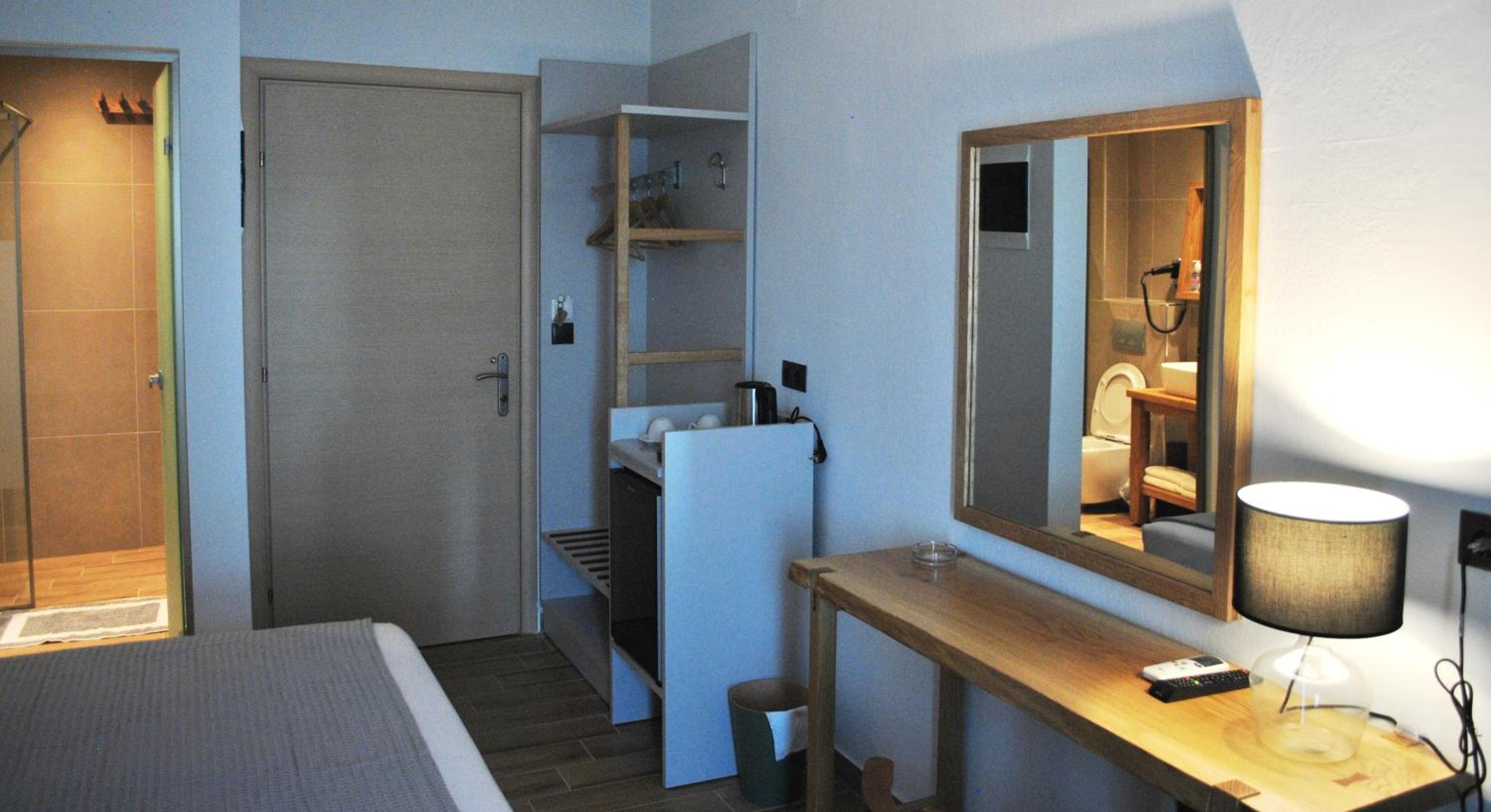 Deluxe Double or Twin Room with Sea View photo 1