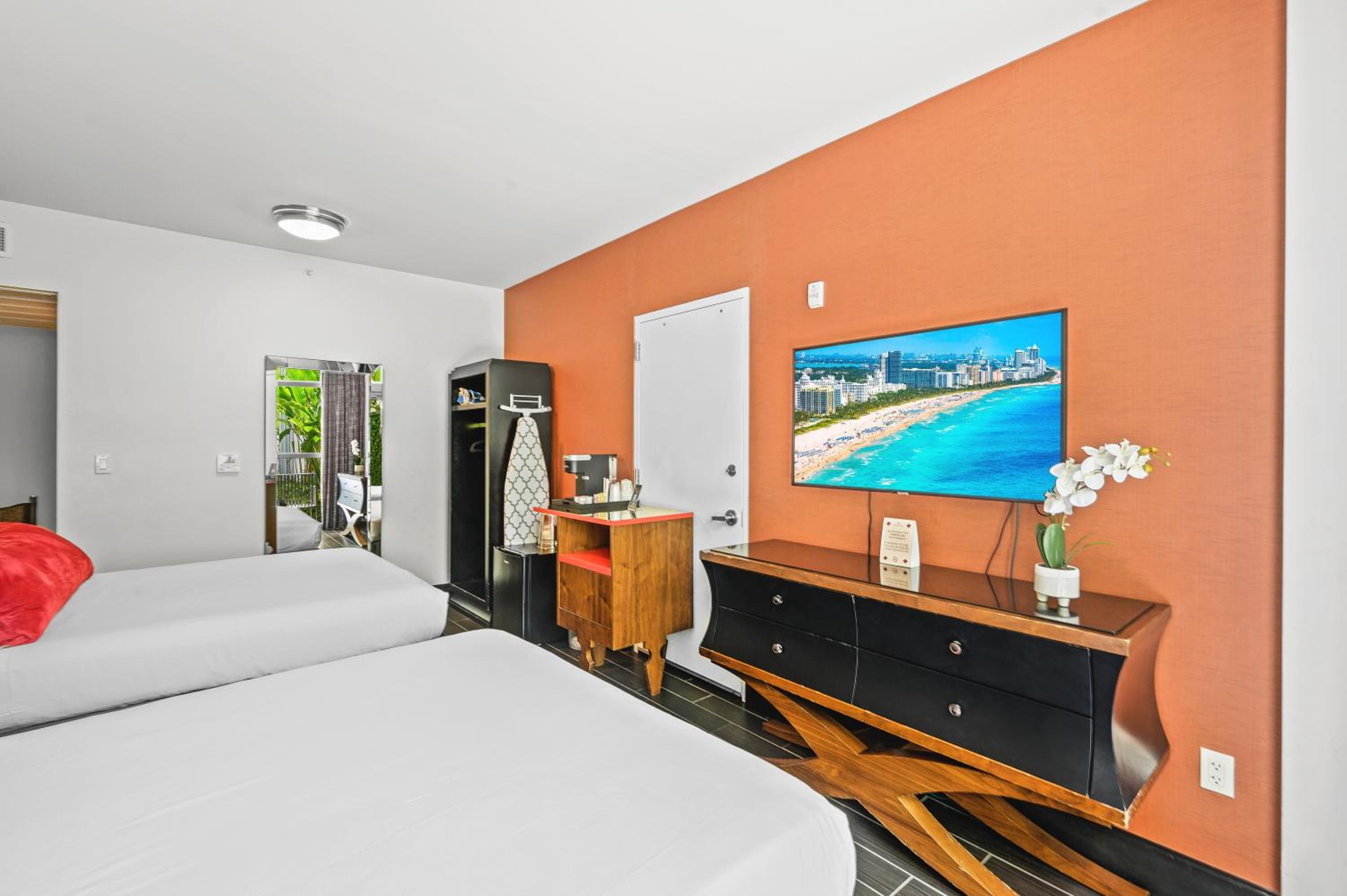 Deluxe Double Room with Garden View