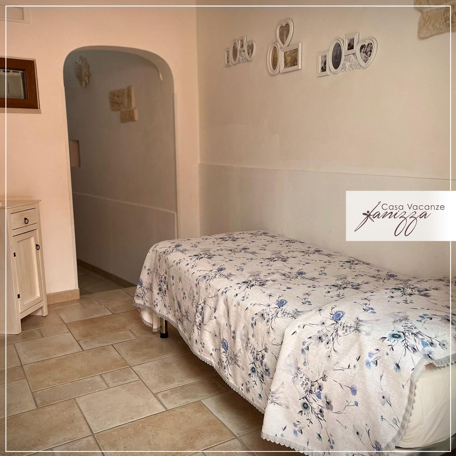 Three-Bedroom House - Photo 1