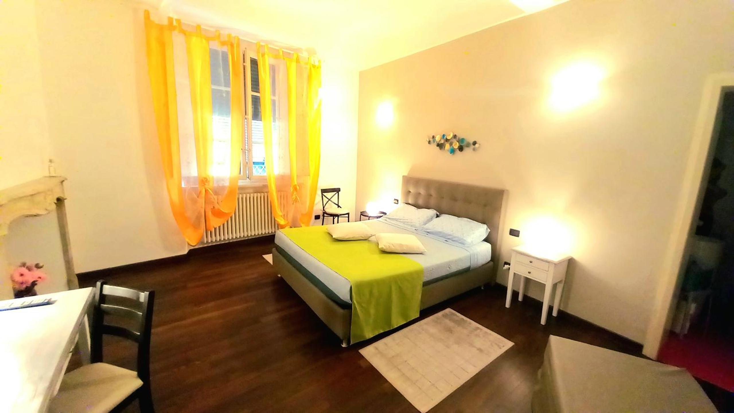 Deluxe Double Room (2 Adults + 1 Child)