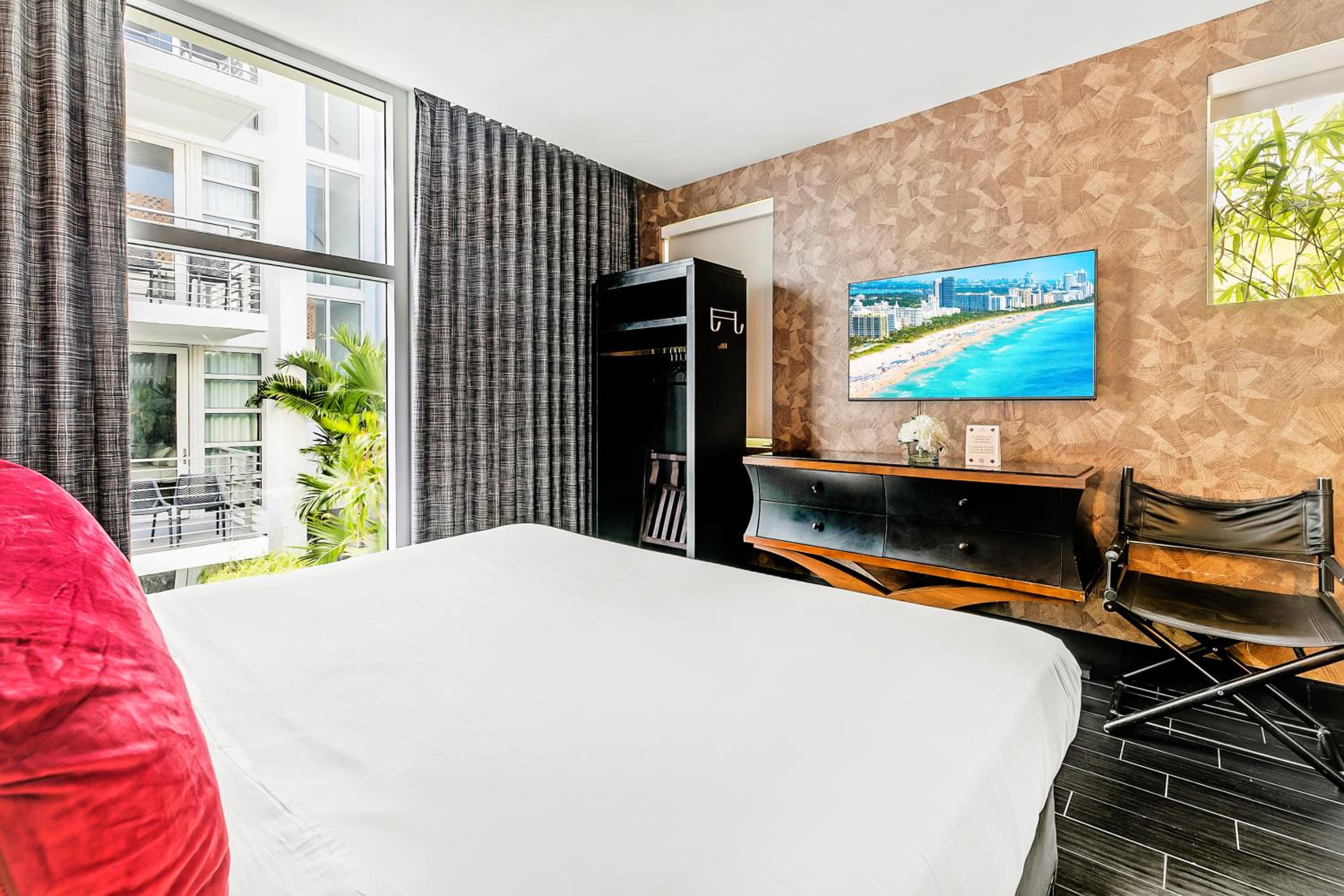 Premium Rooftop King Room with Terrace