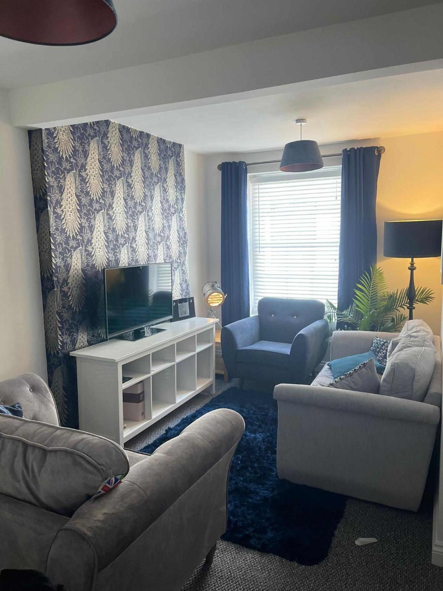 Three-Bedroom Apartment photo 1