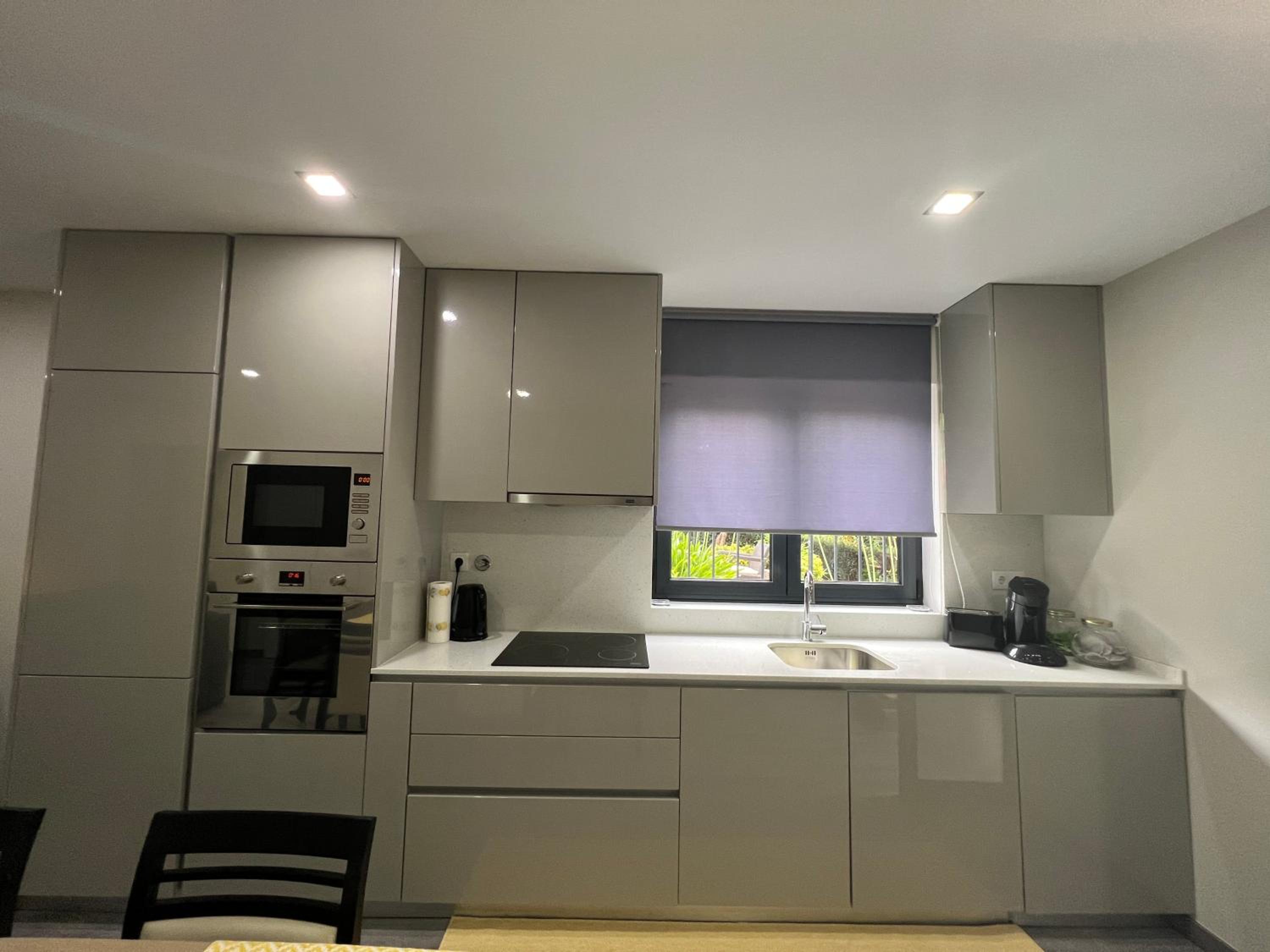 Two-Bedroom Apartment - Photo 31