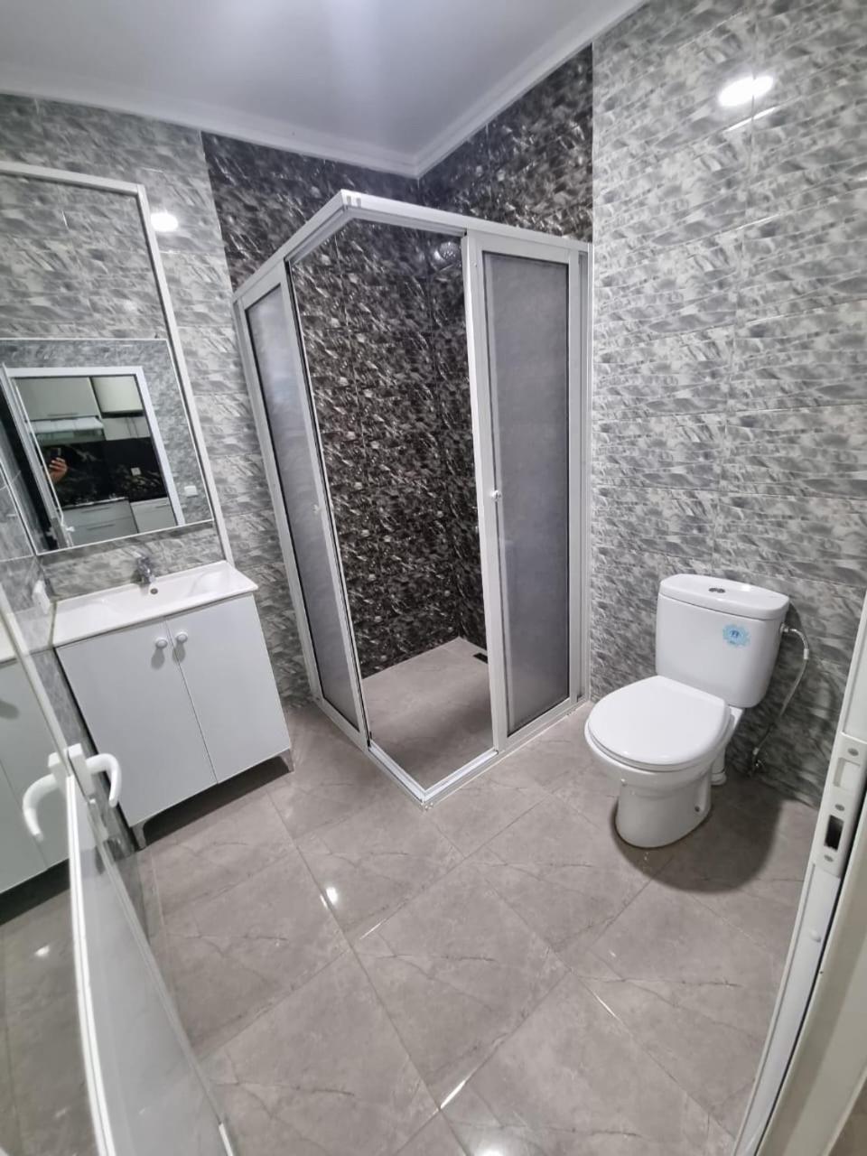 Two-Bedroom Apartment - Photo 7