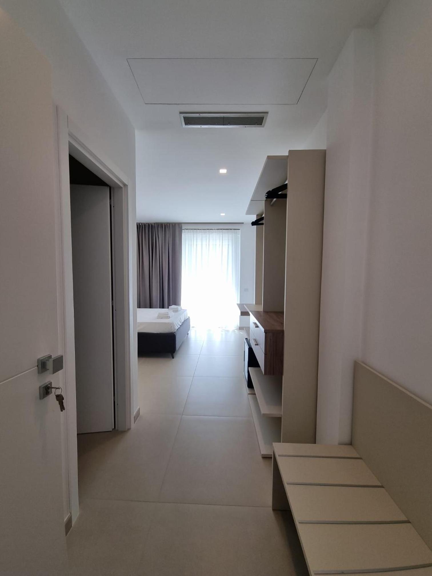Double Room with Pool View photo 2