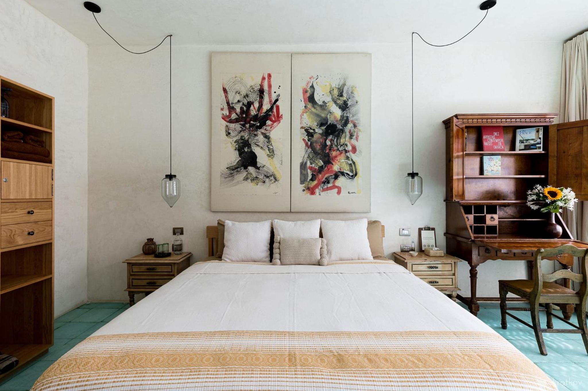 King Room with Balcony - Photo 1