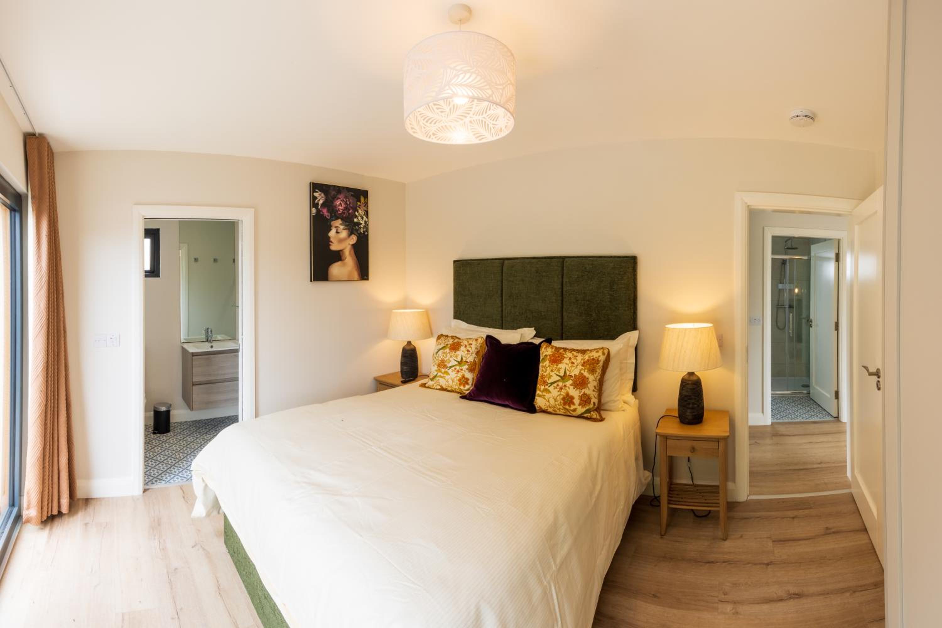 Two-Bedroom Apartment - Photo 1