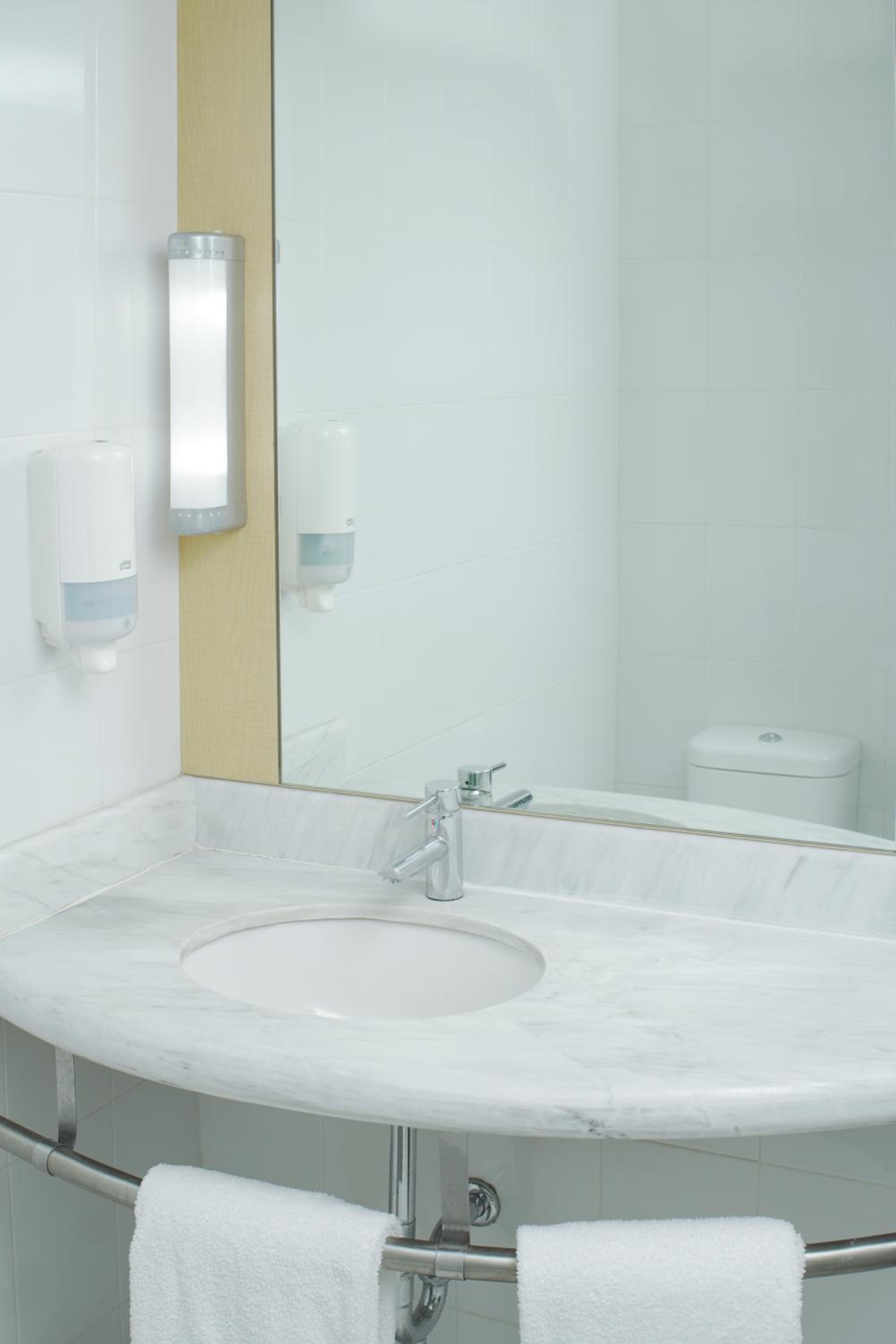 Double Room - Photo 3