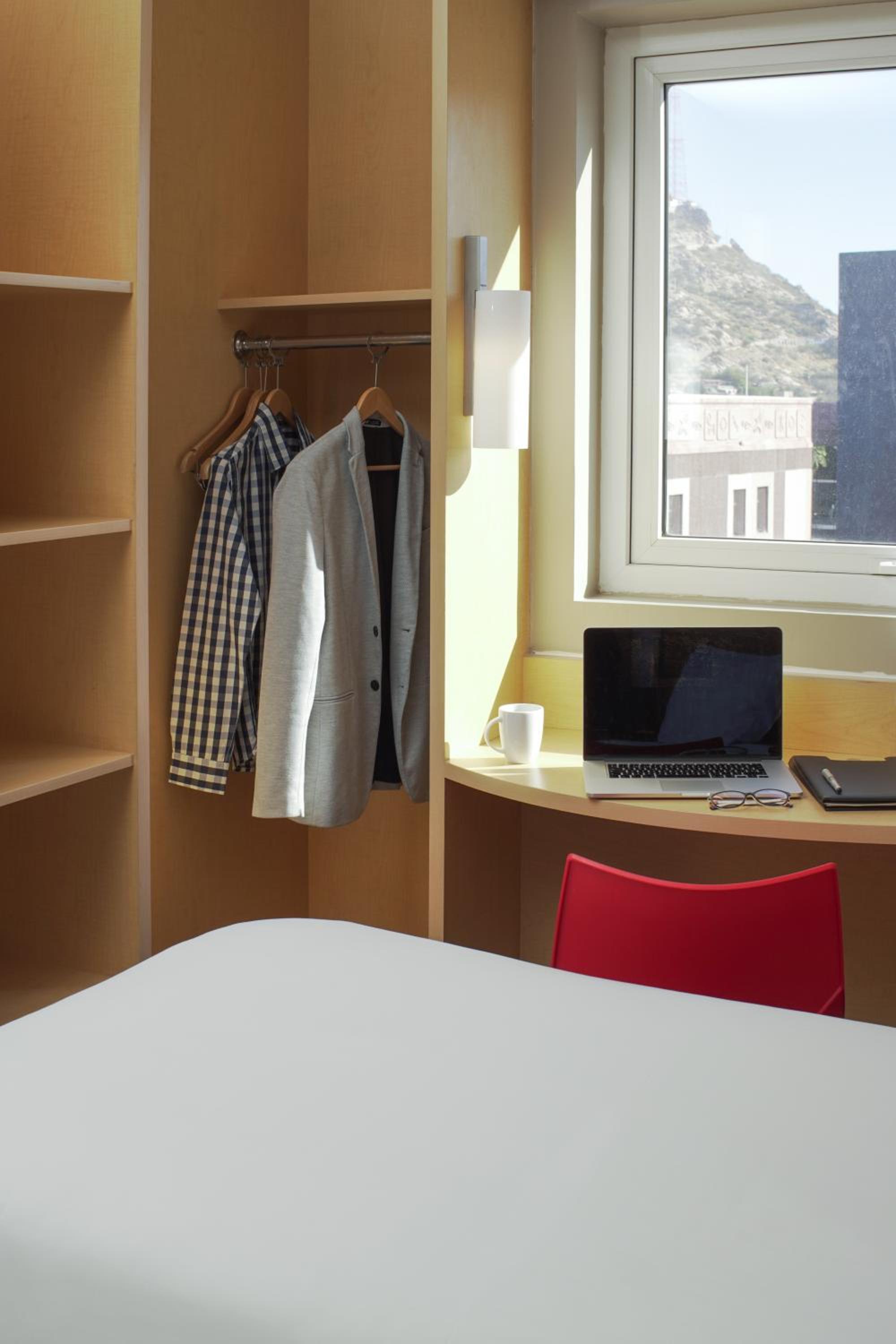 Double Room - Photo 6