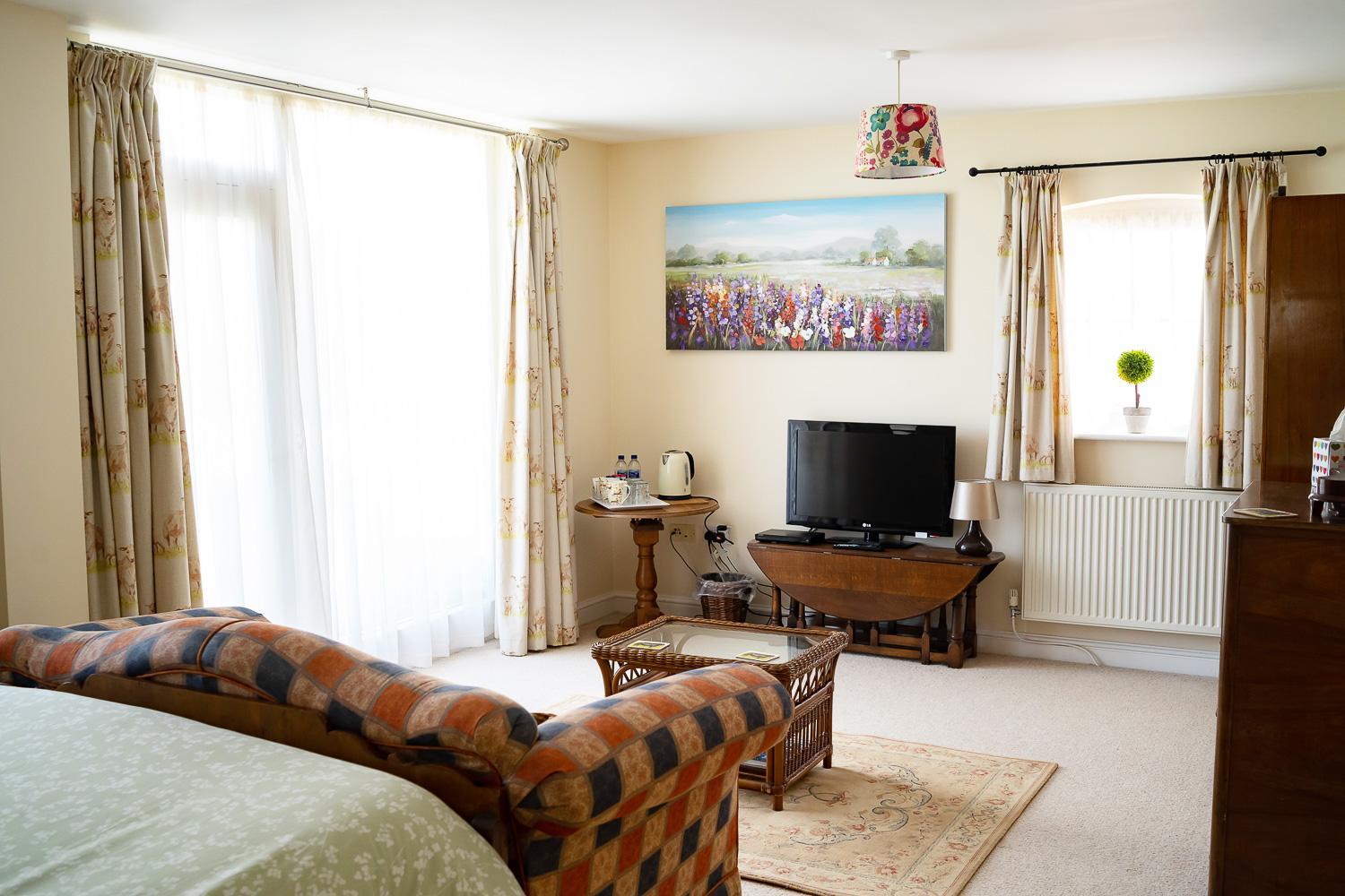 Queen Room - Photo 8