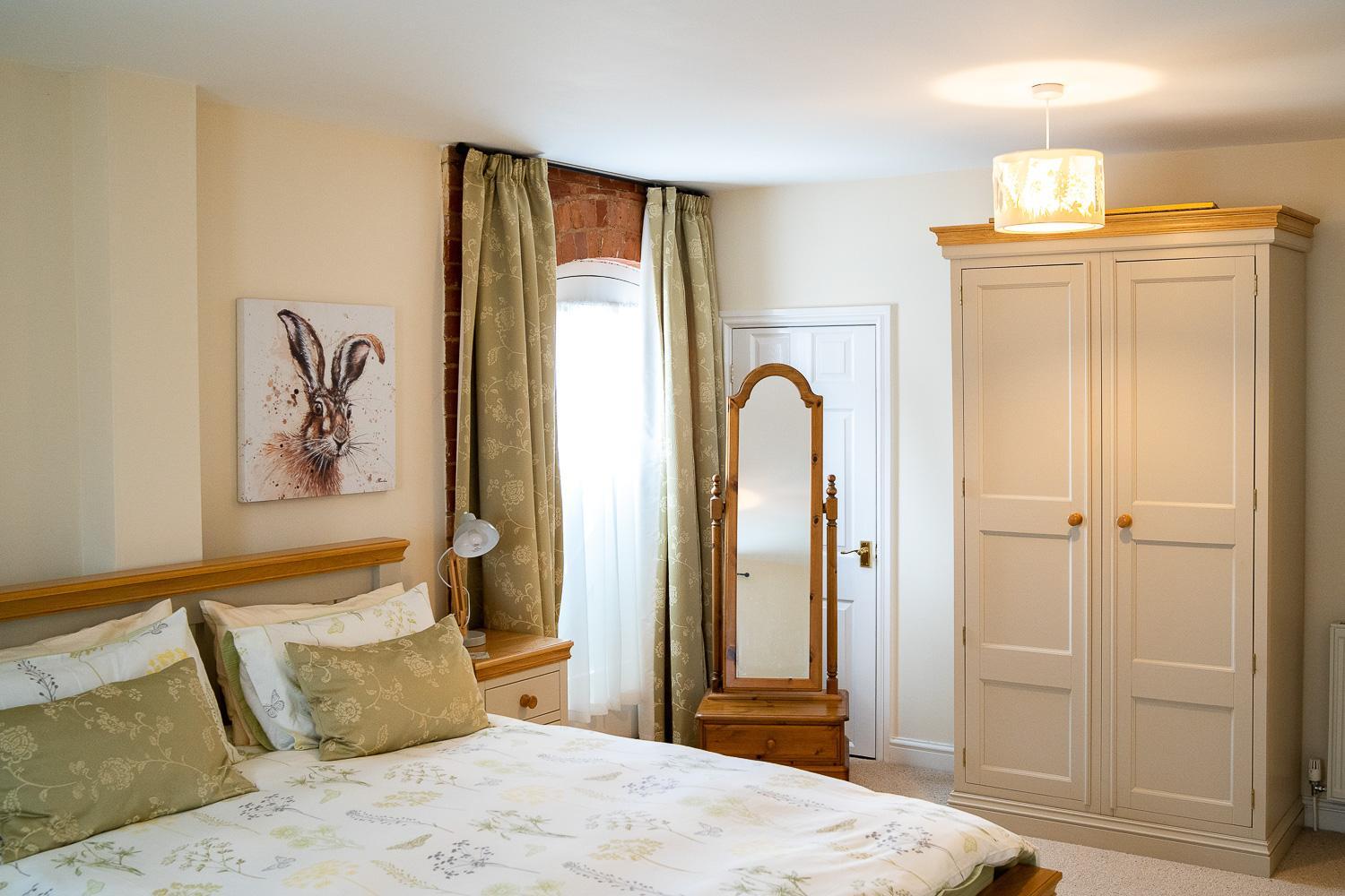 Superior Suite - Photo 28