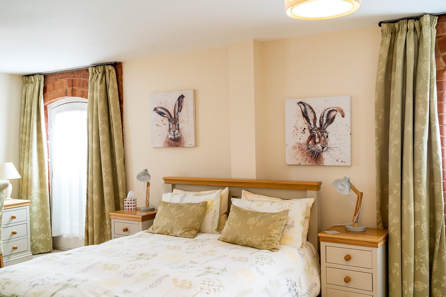 Superior Suite - Photo 5