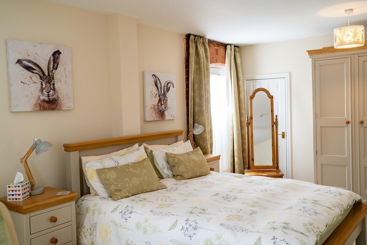 Superior Suite - Photo 30